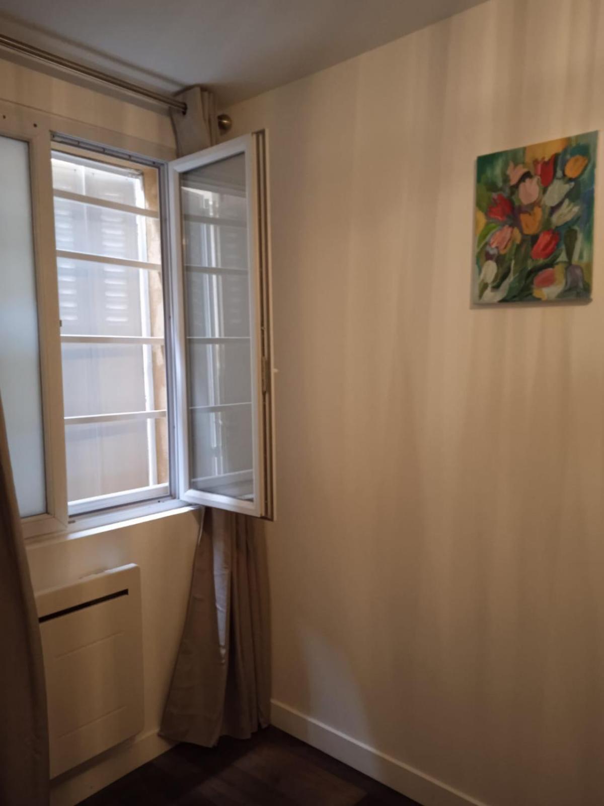 Center, 1br-4p, Sentier Apartment