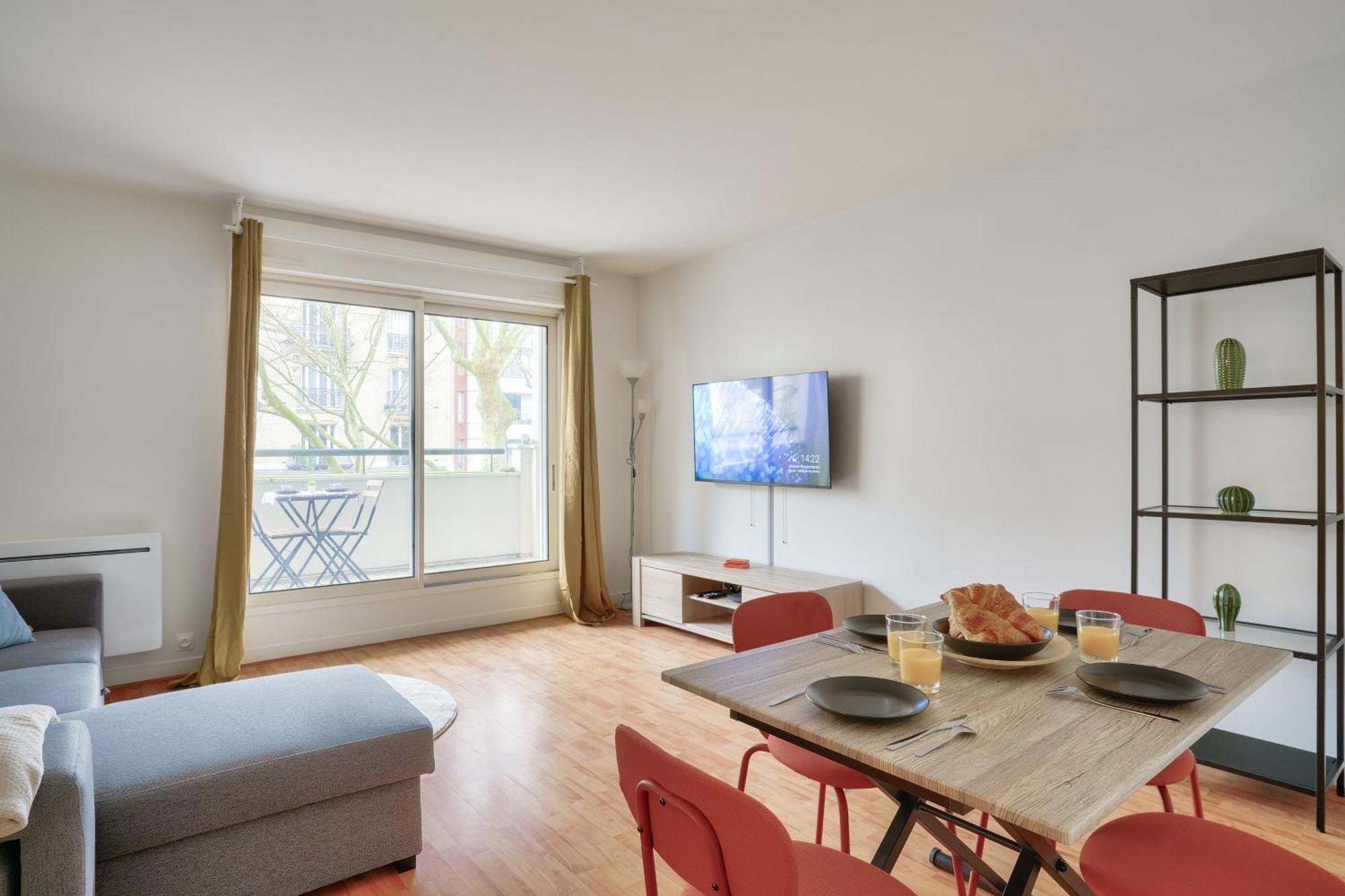 Apartment New & Cozy T2 With Balcony - 18 Montmartre Paris