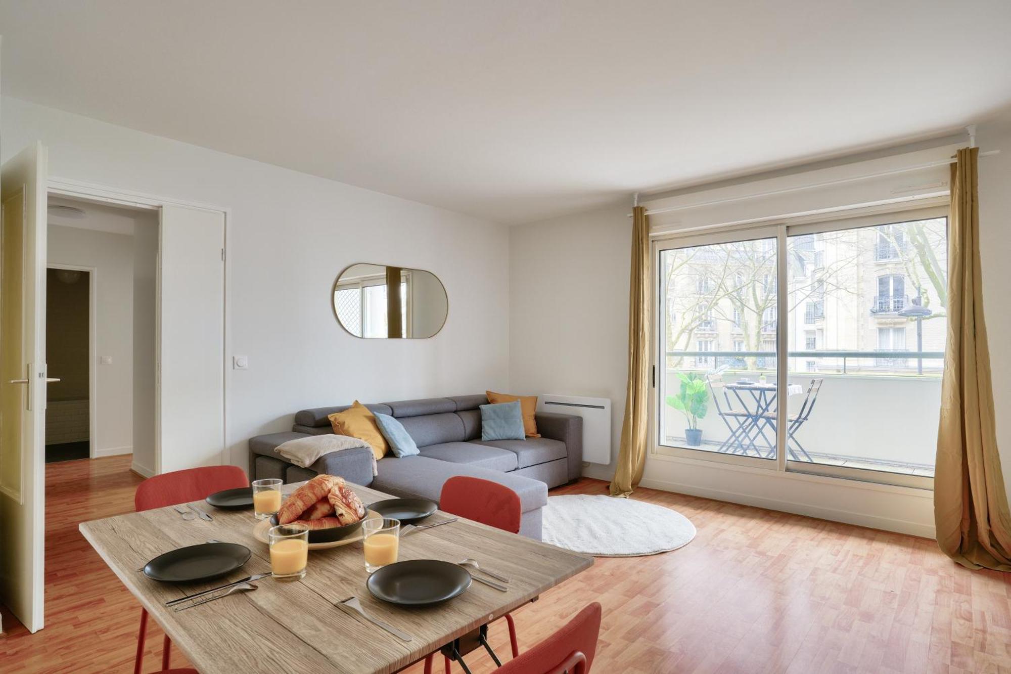 Apartment New & Cozy T2 With Balcony - 18 Montmartre *