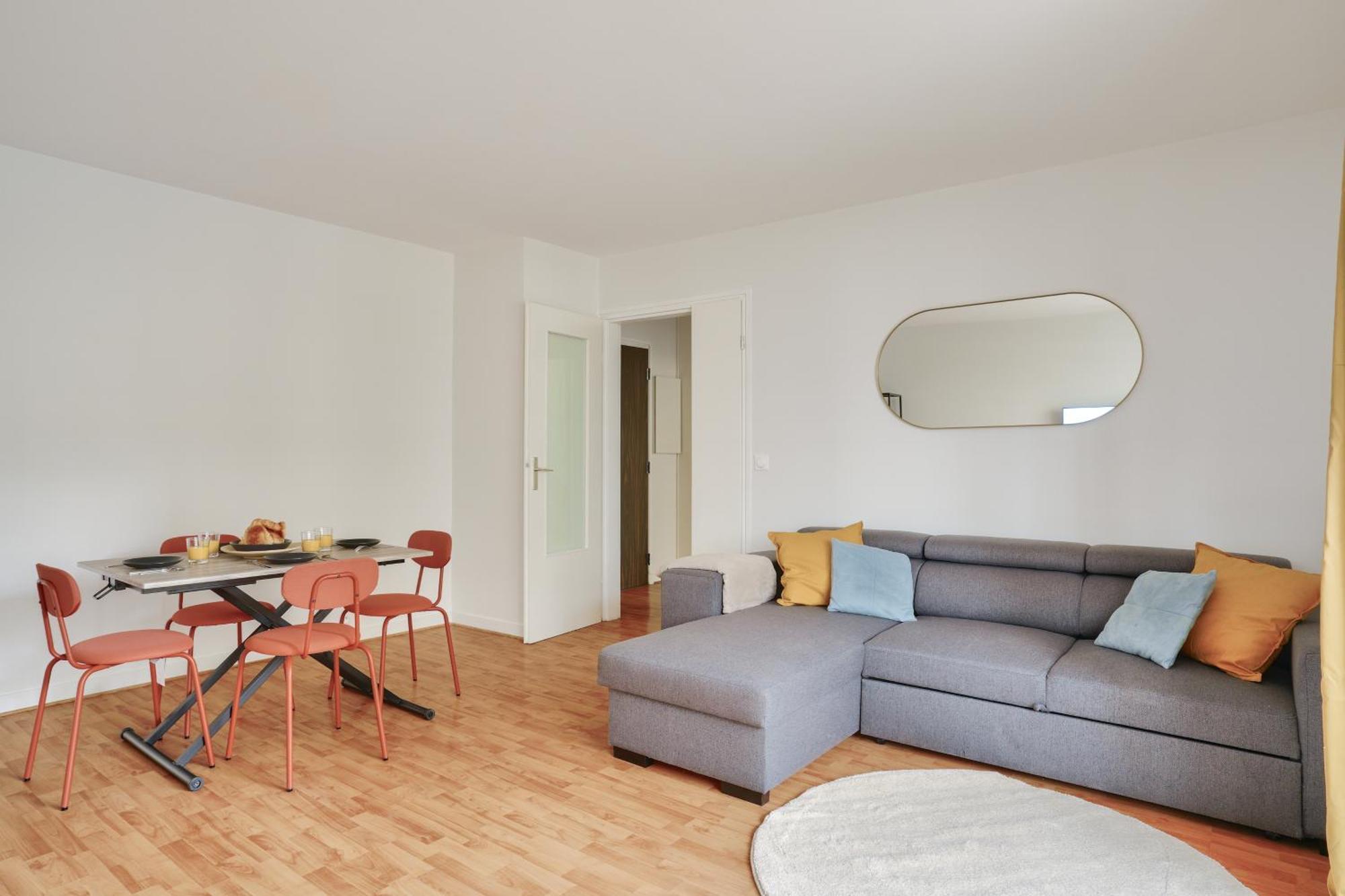 New & Cozy T2 With Balcony - 18 Montmartre *