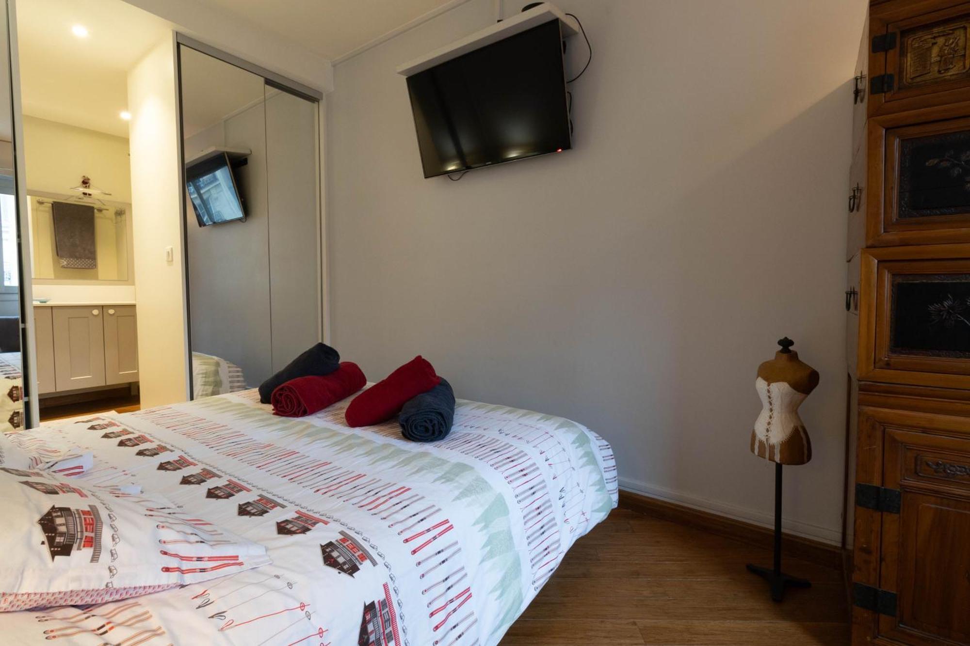 Apartment Le Retro-chic - T2 Raffinee - Balcon & Metro M12 *