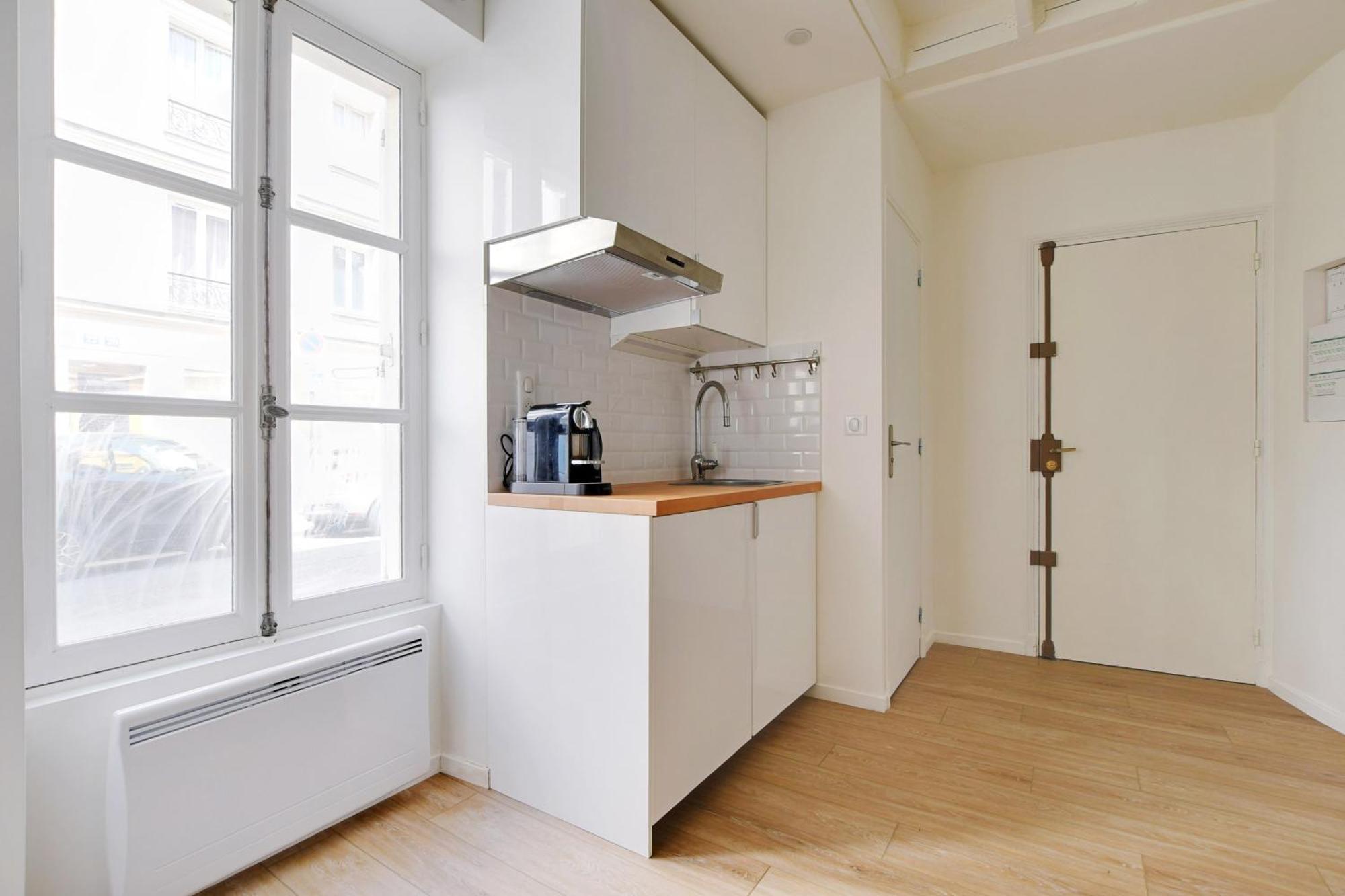 Invalides - Tour Eiffel Apartment *
