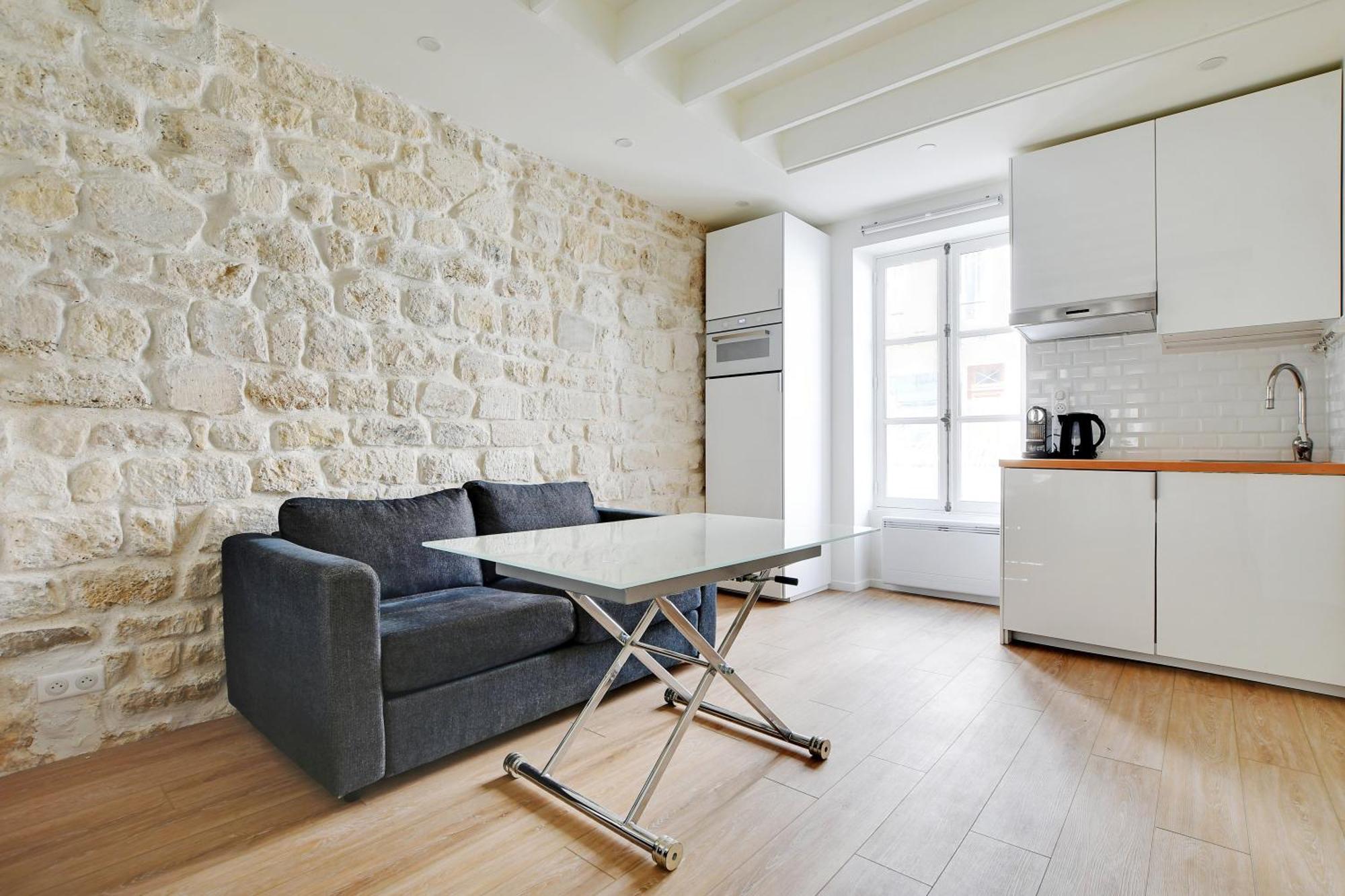 Invalides - Tour Eiffel Apartment *
