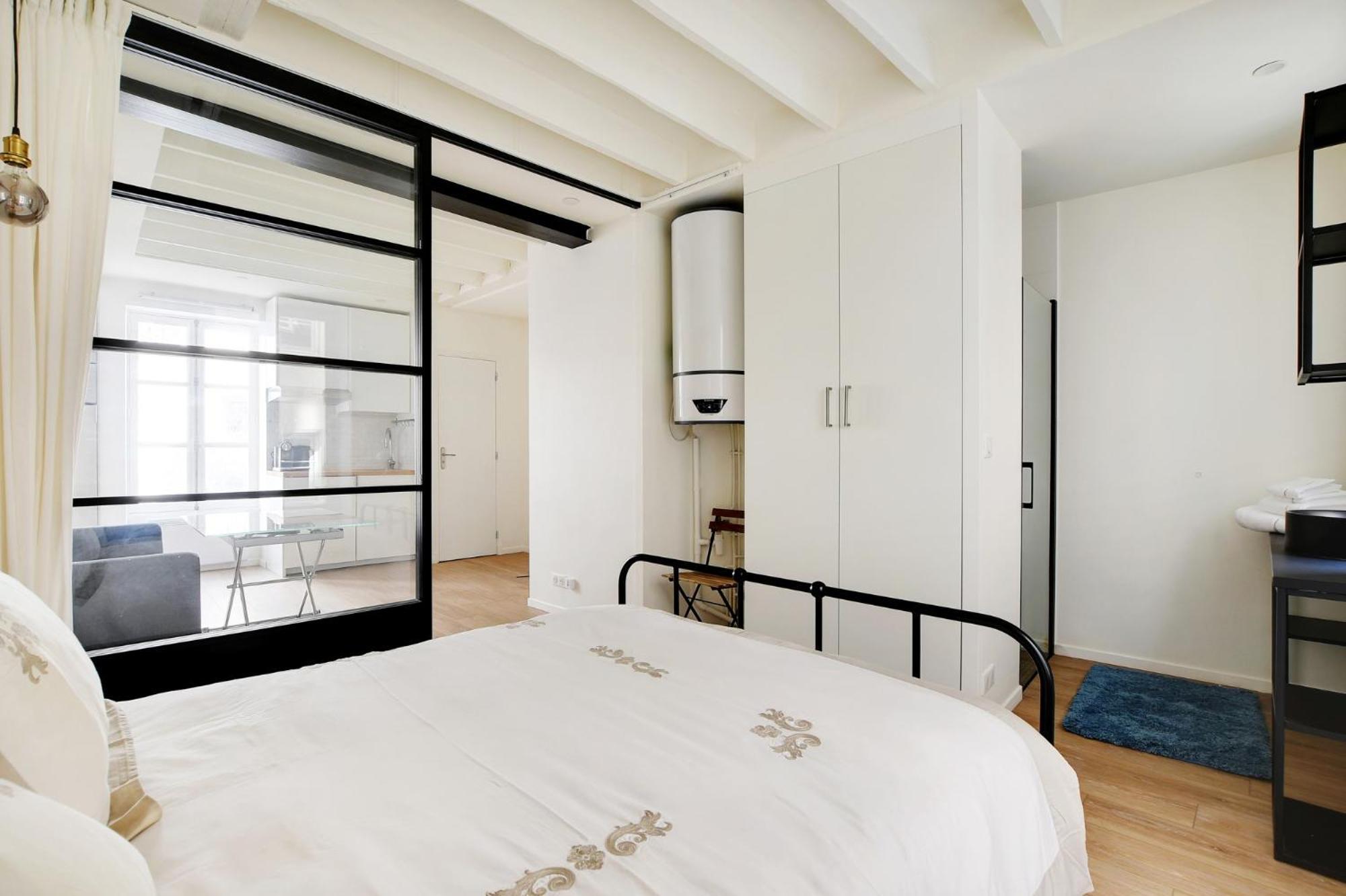Invalides - Tour Eiffel Apartment Paris