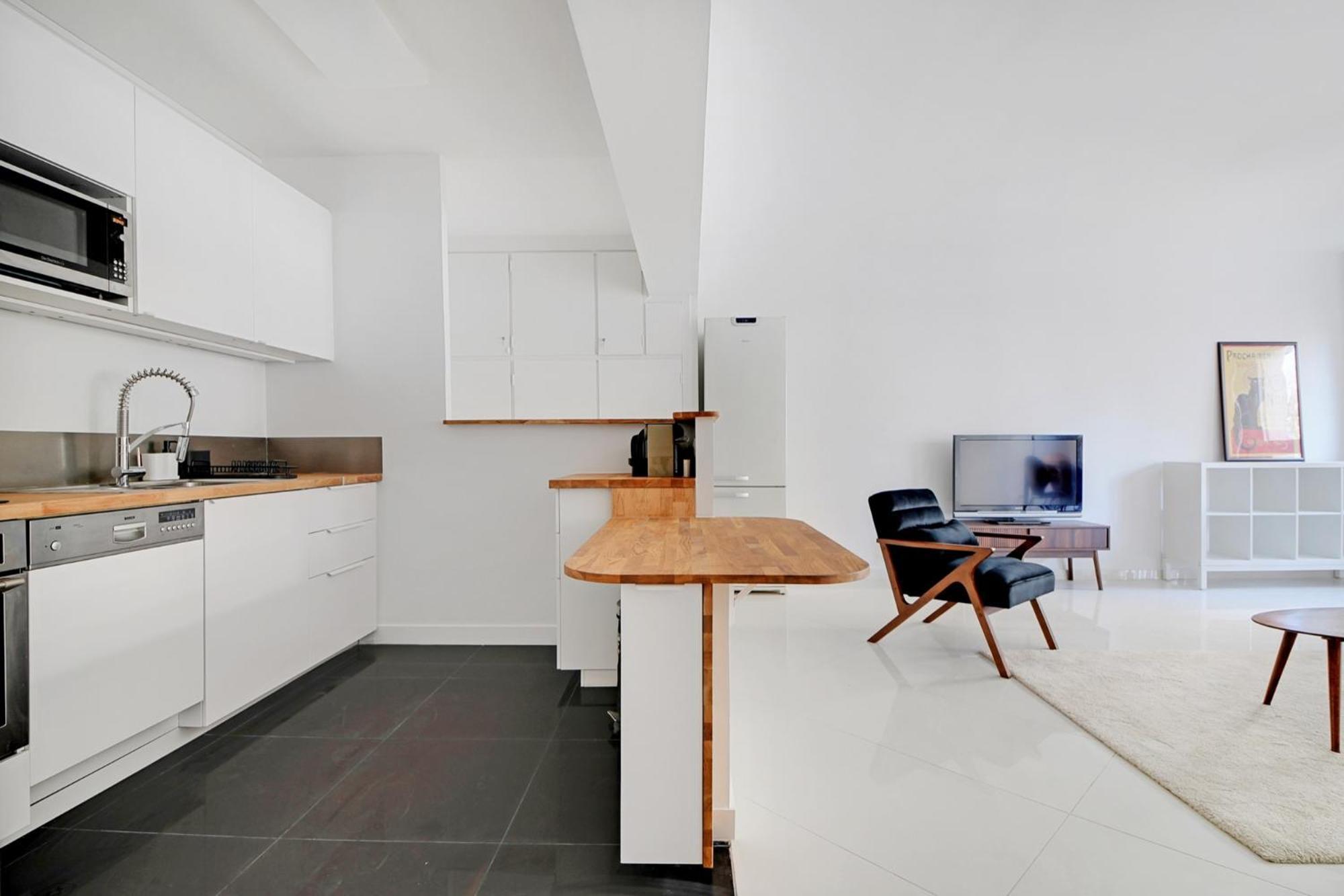 Pick A Flat's In Avenue Foch - Rue Leroux *