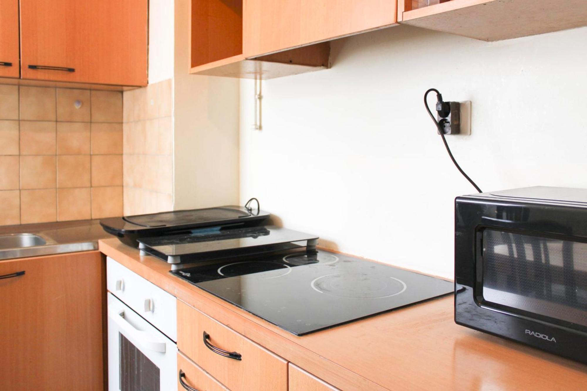 Apartment Spacious 3 With Balcony In *