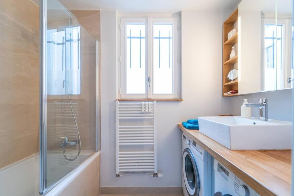 Atypical & Cozy - Heart Of 11th Arrondissement, Oberkampf Apartment Paris