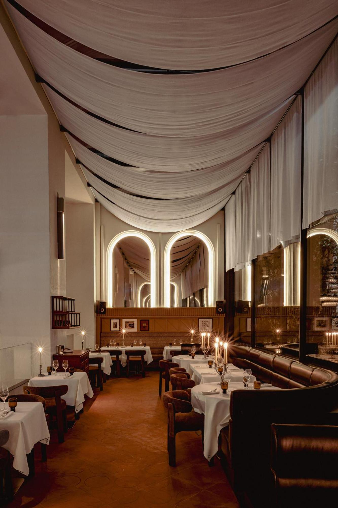 Experimental Marais 5* Paris