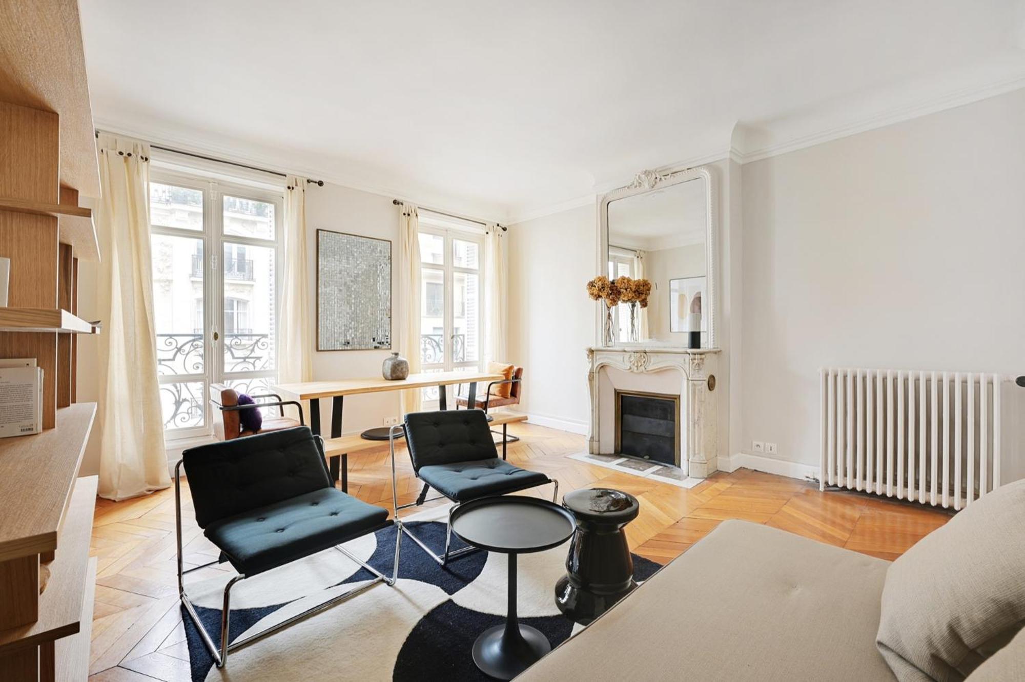 Apartment Spacieux 2p A Paris, Rue Jouffroy D'abbans Proche Arc De Triomphe