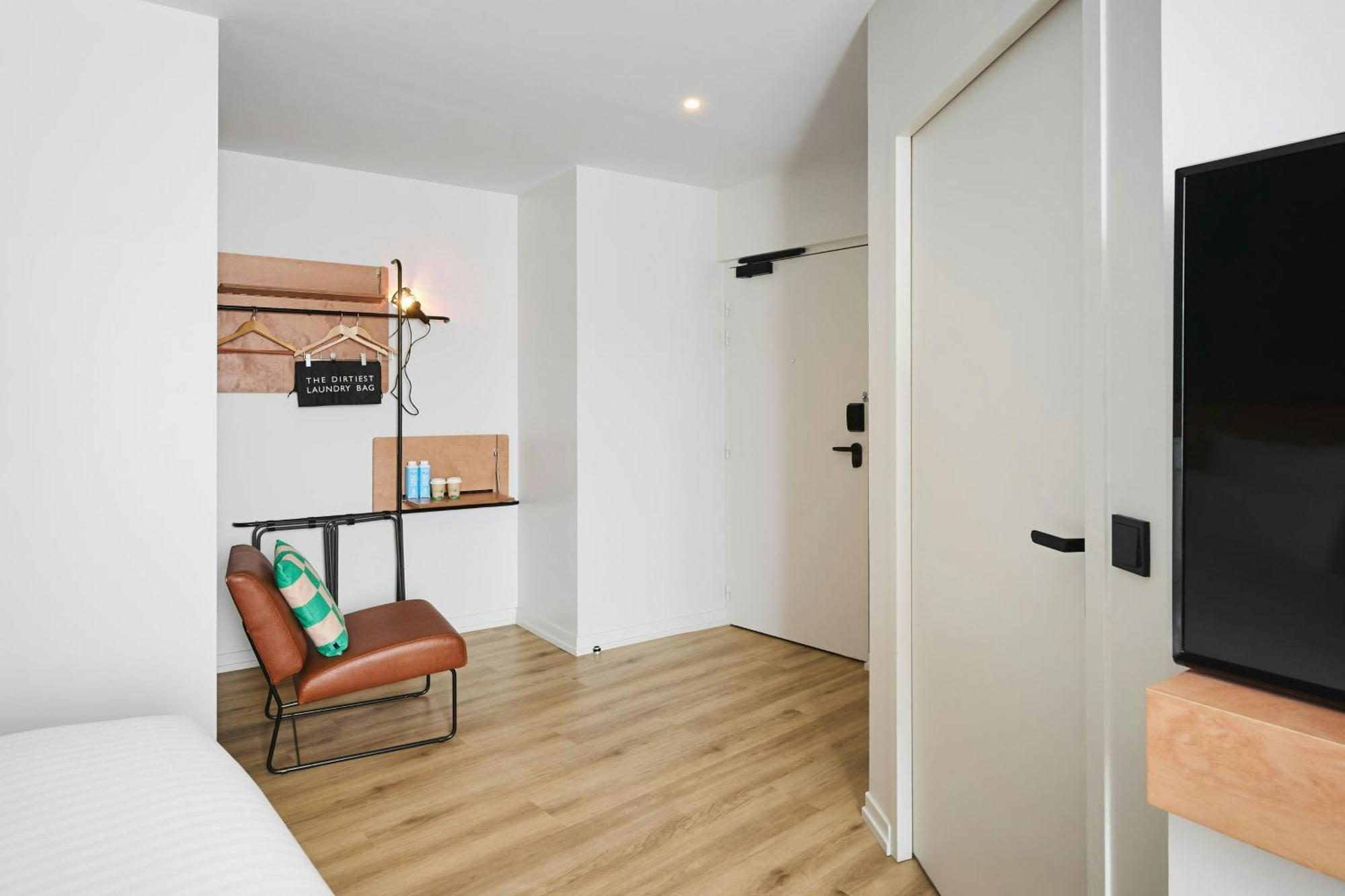 Moxy Bastille Hotel