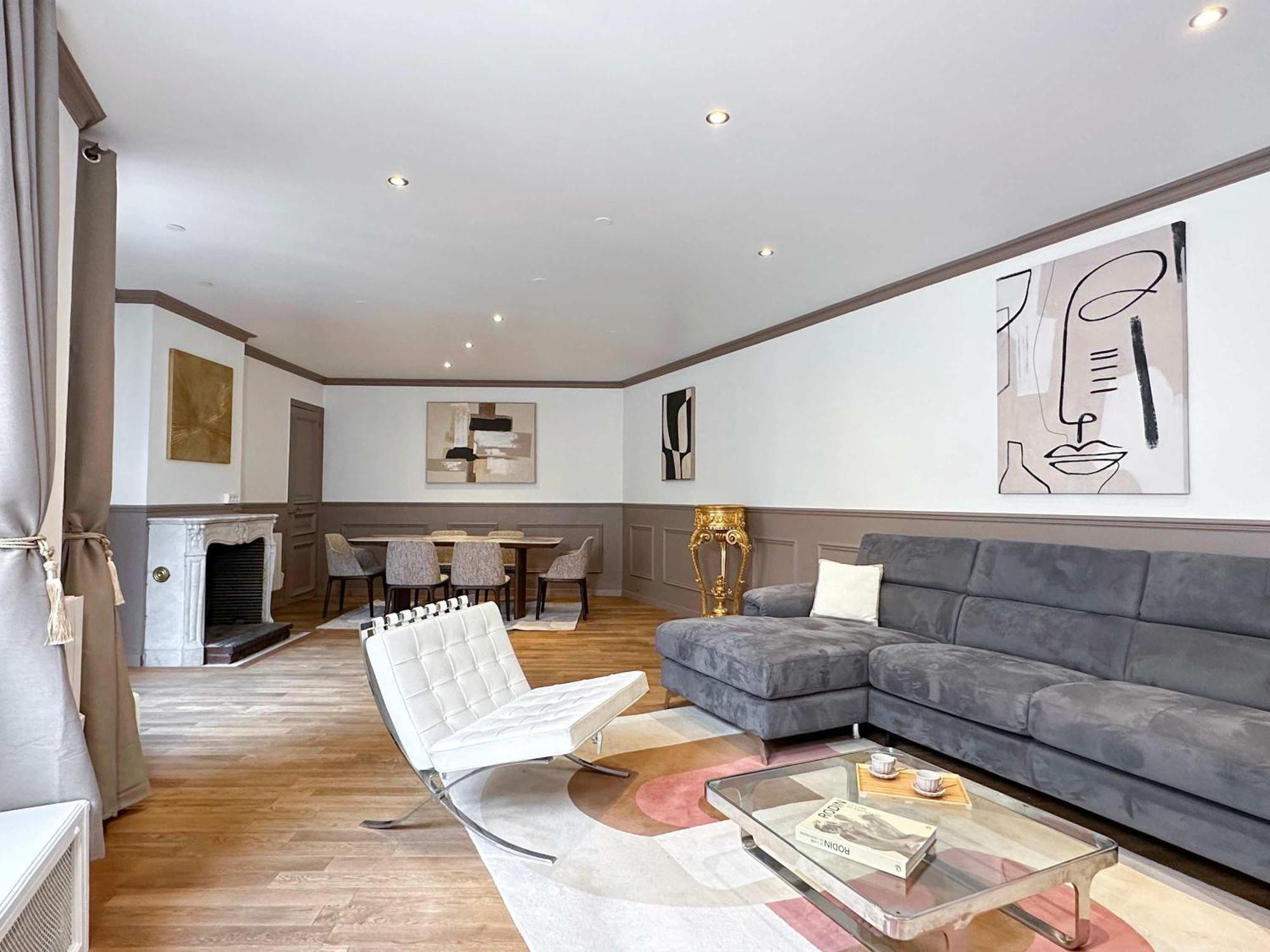 Premium In Champs-elysees Apartment