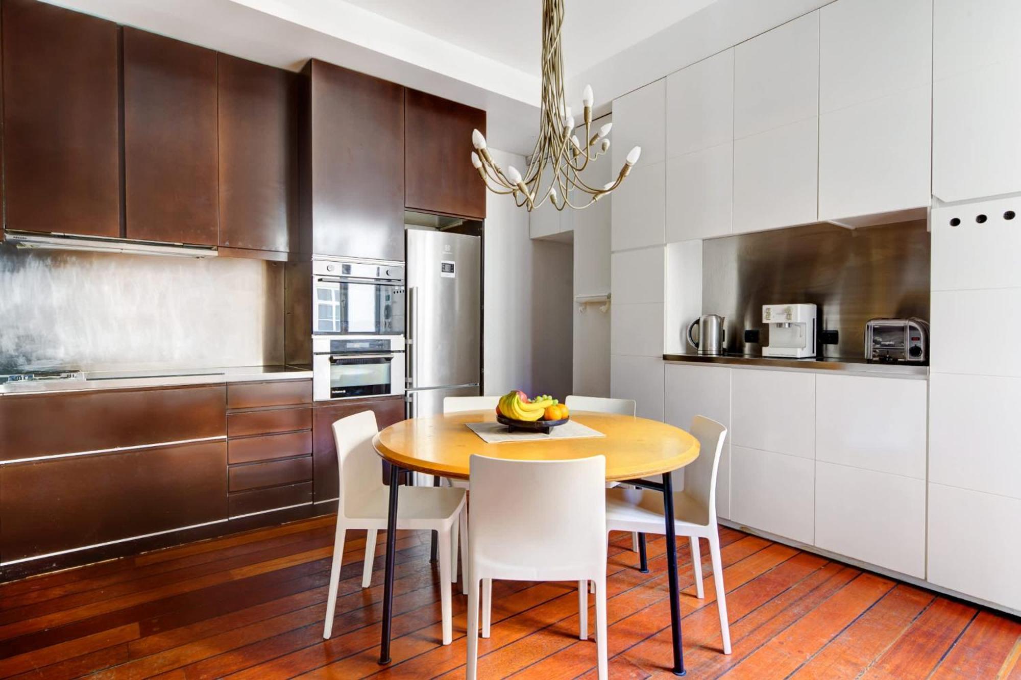 Bnbnova - Le Marais & Place De La Republique - 3br * Paris