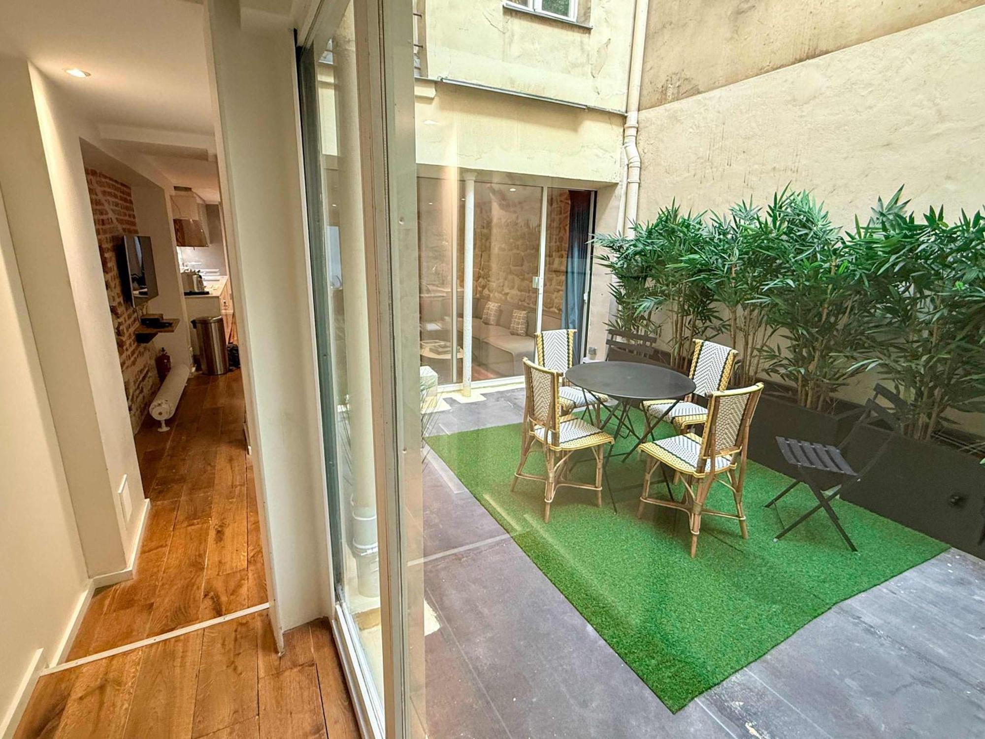 Jardin Prive - Gorgeous 3 Bed House In Le Marais Apartment