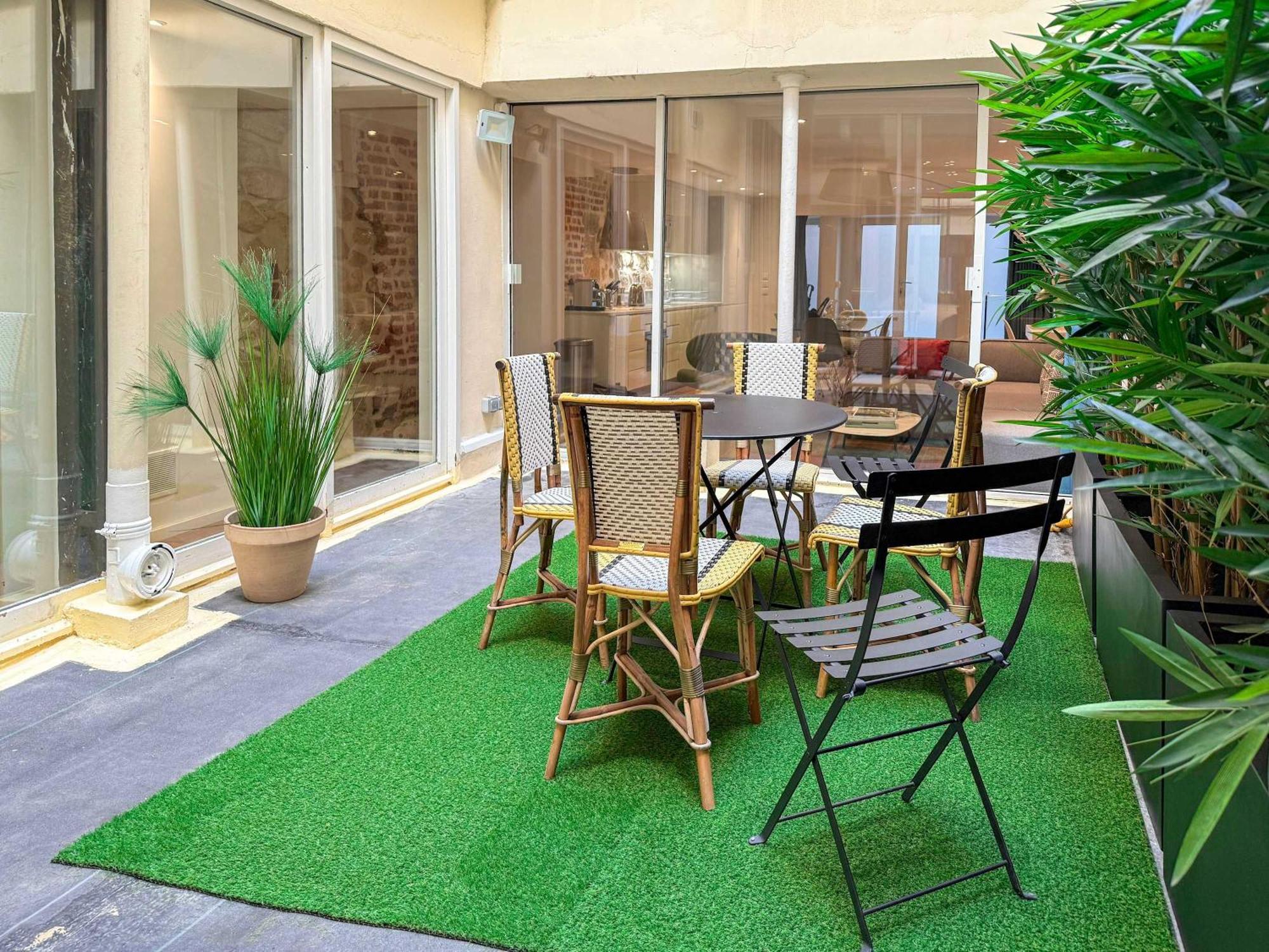Jardin Prive - Gorgeous 3 Bed House In Le Marais Apartment Paris