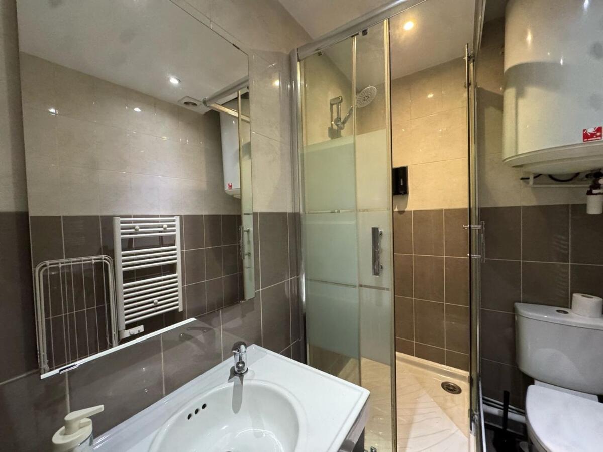 Apartment Heart Of - 2br - 6p - Le Marais 8 Free Netflix