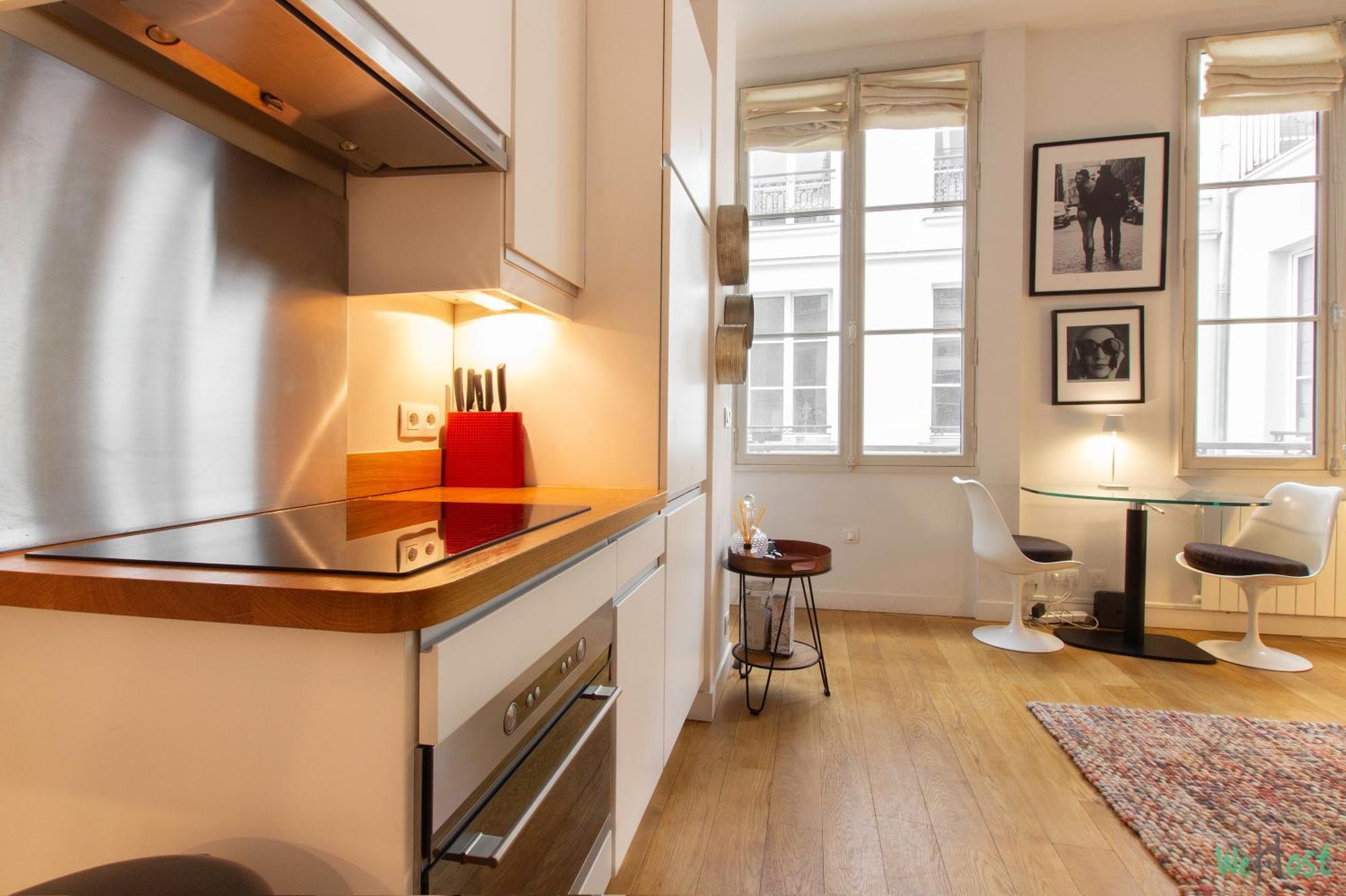Apartment Faubourg Montmartre - Ci - Joli Parisien Pour 2 Personnes 9eme *