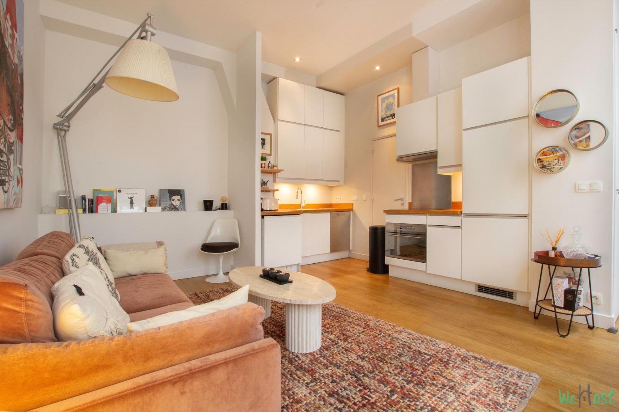 Apartment Faubourg Montmartre - Ci - Joli Parisien Pour 2 Personnes 9eme