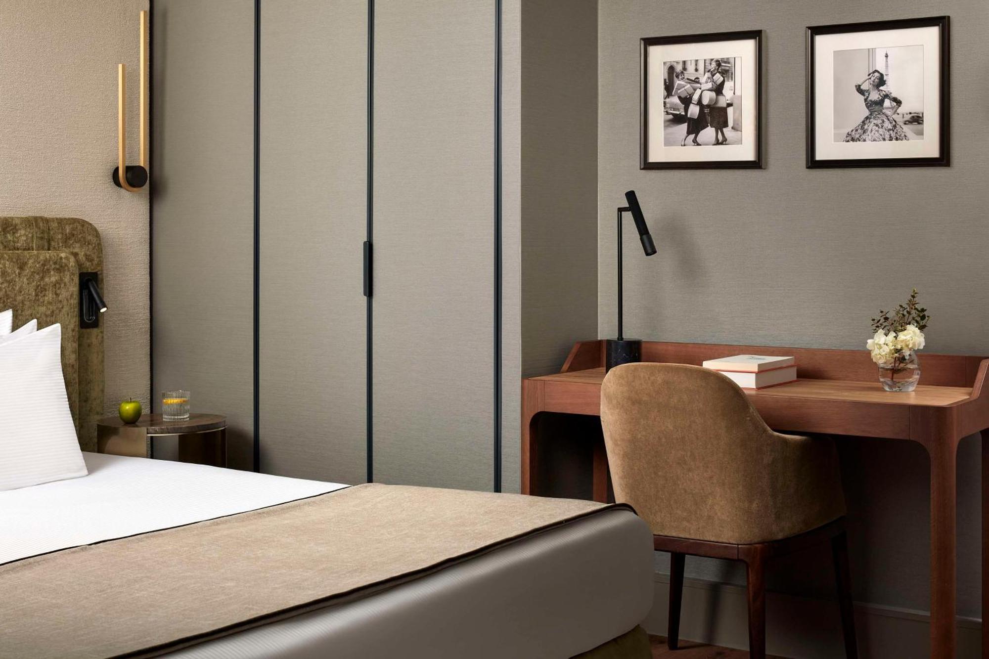 Beauchamps Hotel 4*