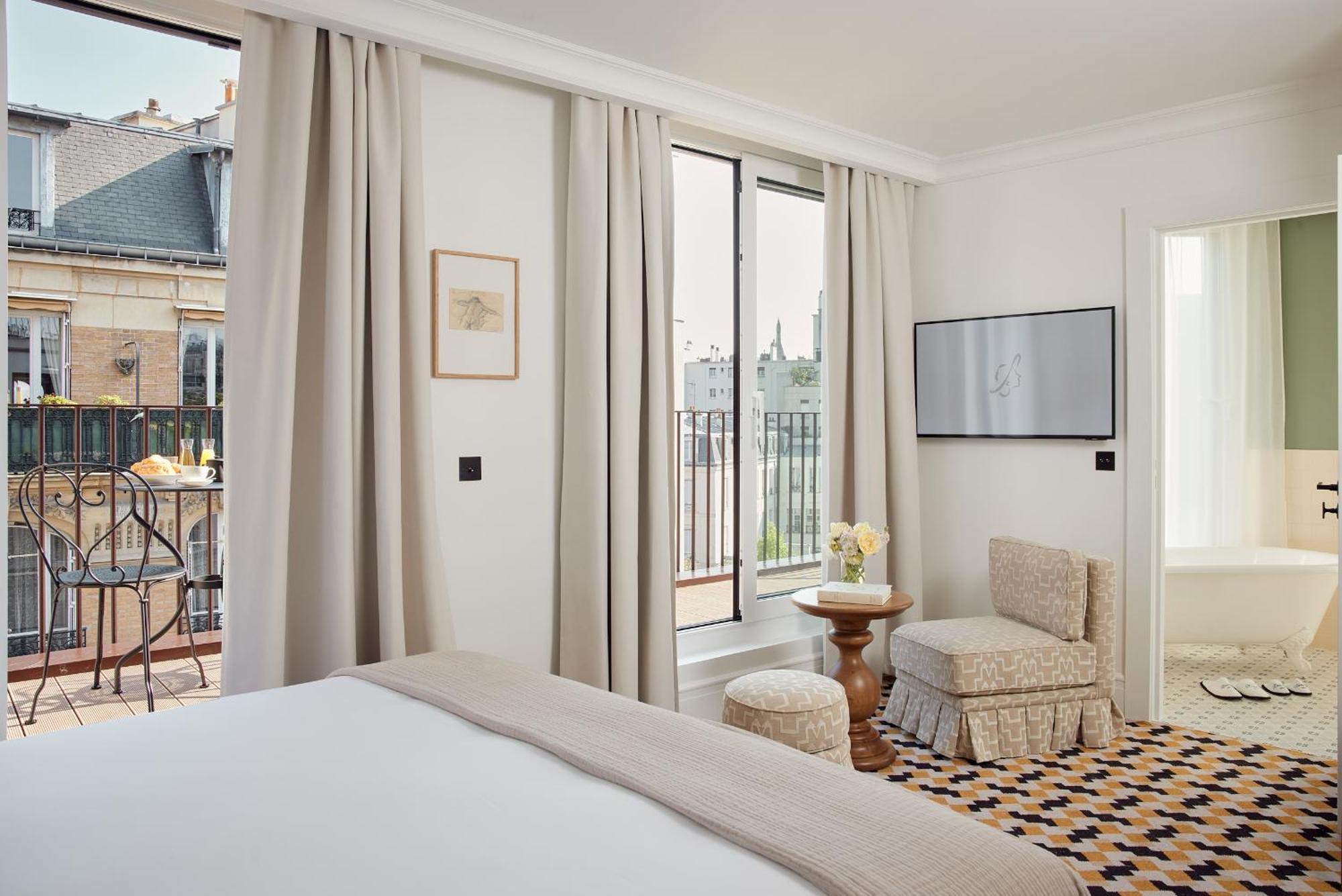 Noucha 4* Paris