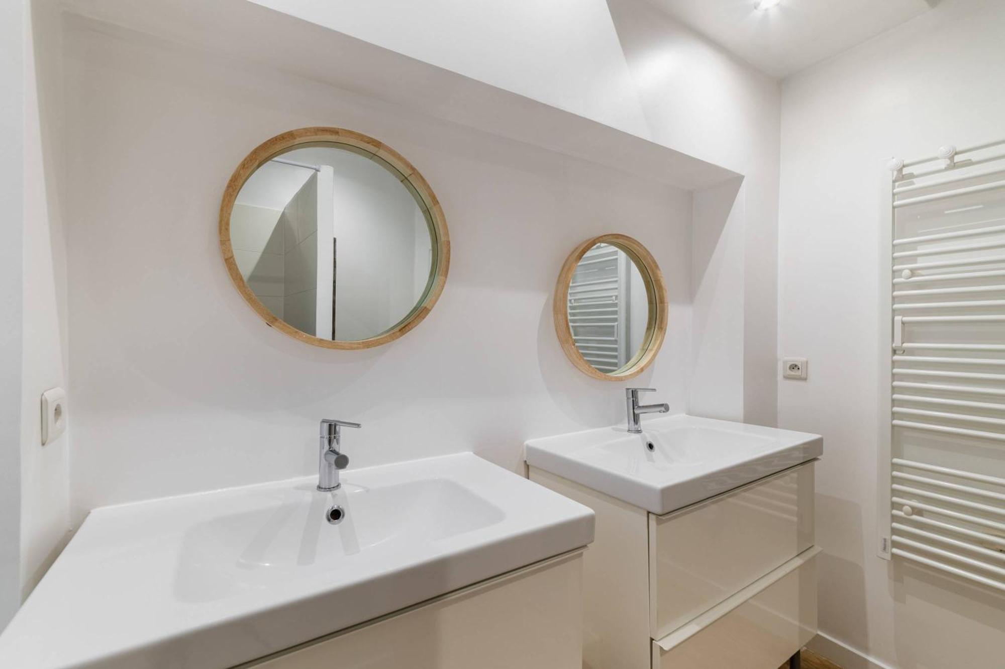 Appartement Familial Proche Des Commerces - 8p - Flat-guest *