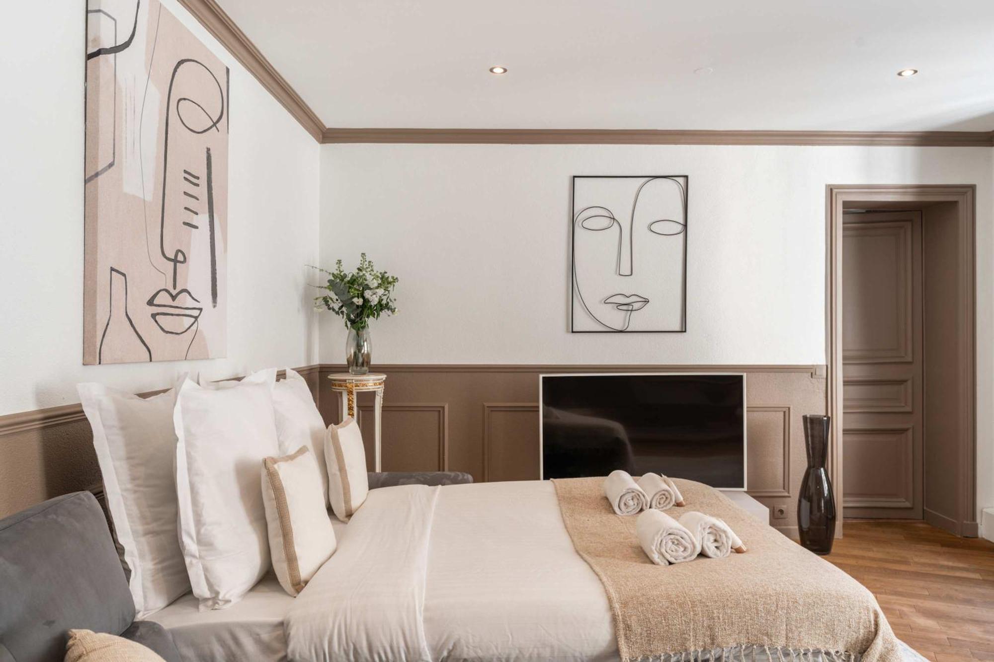 Premium In Champs-elysees Apartment *