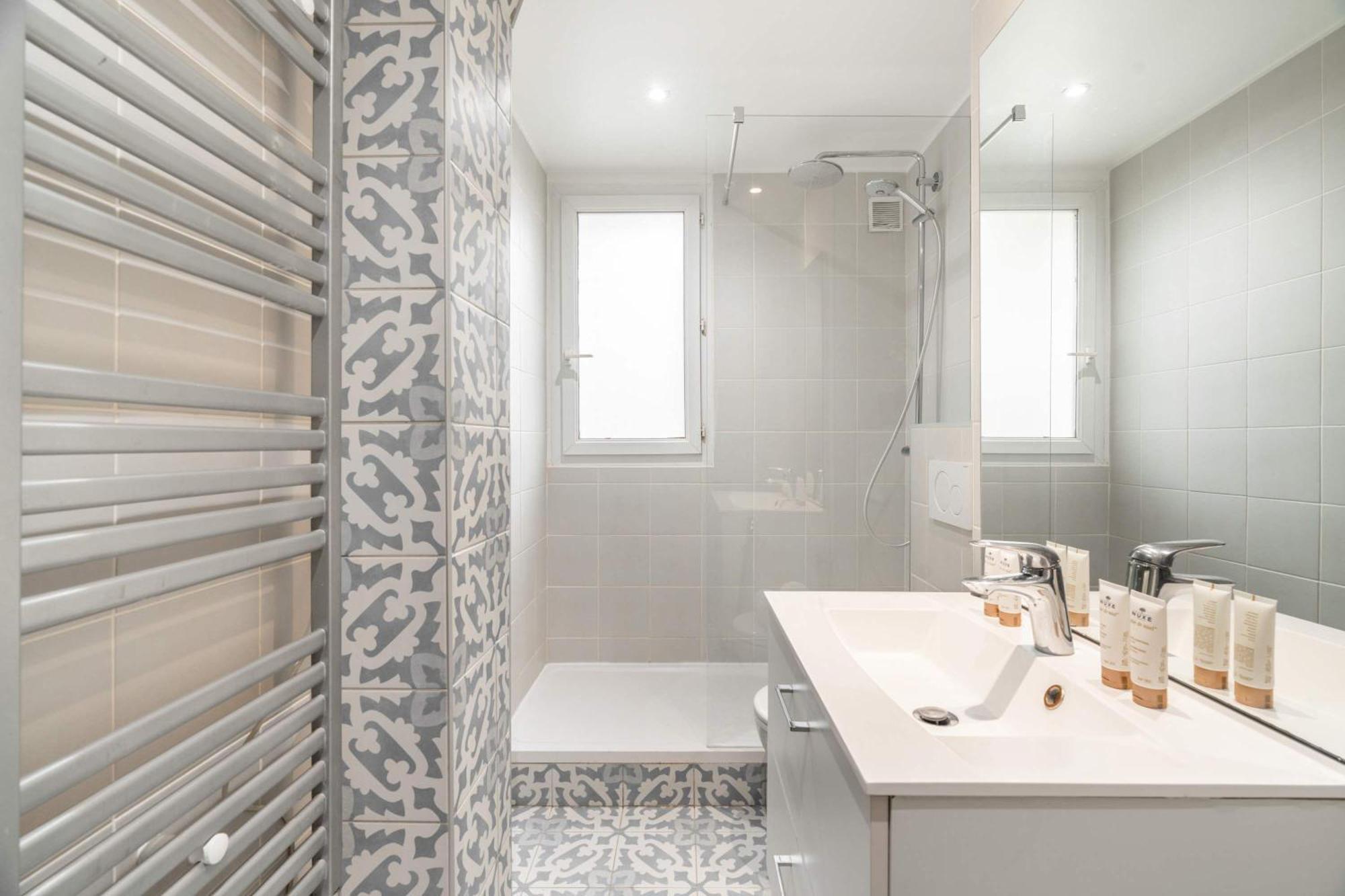 Apartment Premium In Champs-elysees