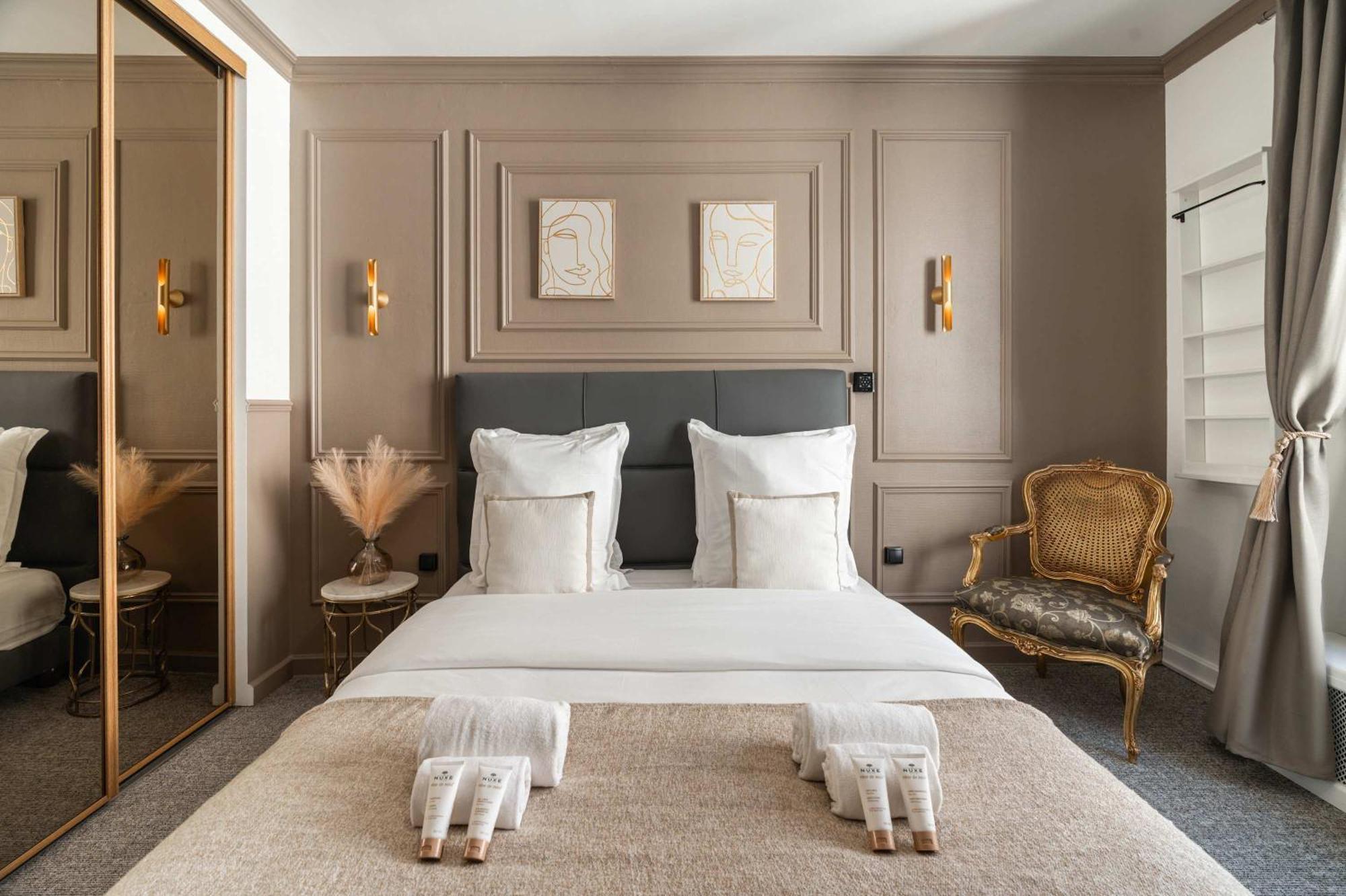 Apartment Premium In Champs-elysees