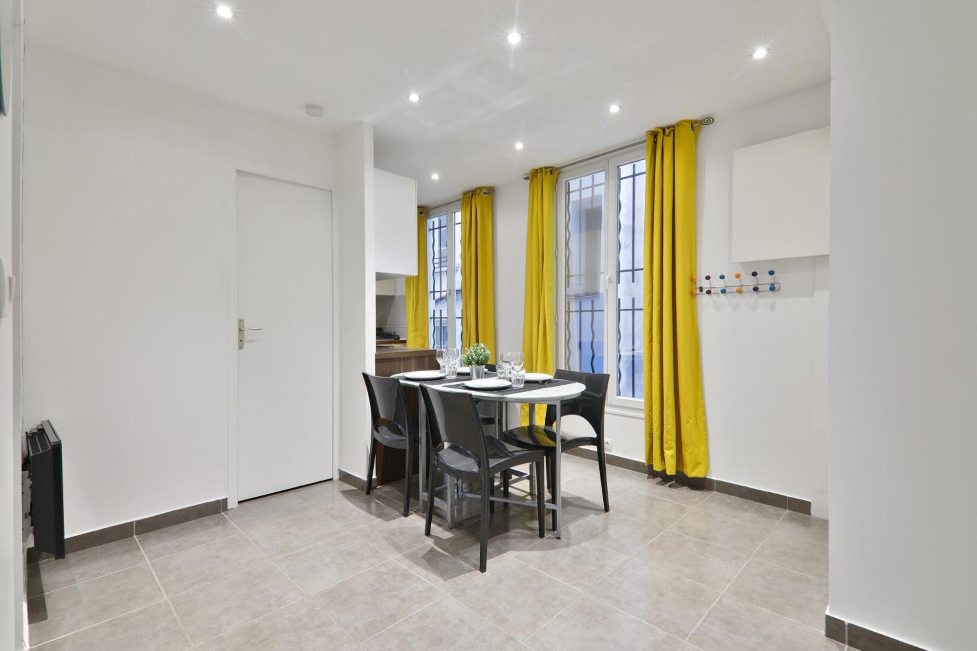 Heart Of - 2br - 6p - Le Marais 8 Free Netflix Apartment