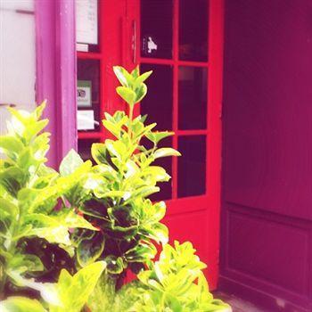 Hostel Le Montclair Montmartre By River *