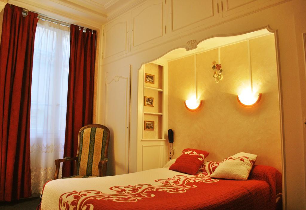 Avenir Jonquiere Hotel *
