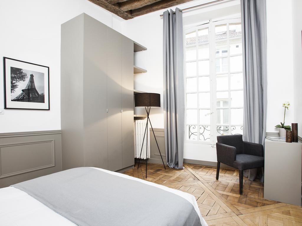 Livinparis - Luxury 2 Bedrooms Le Marais I Apartment Paris