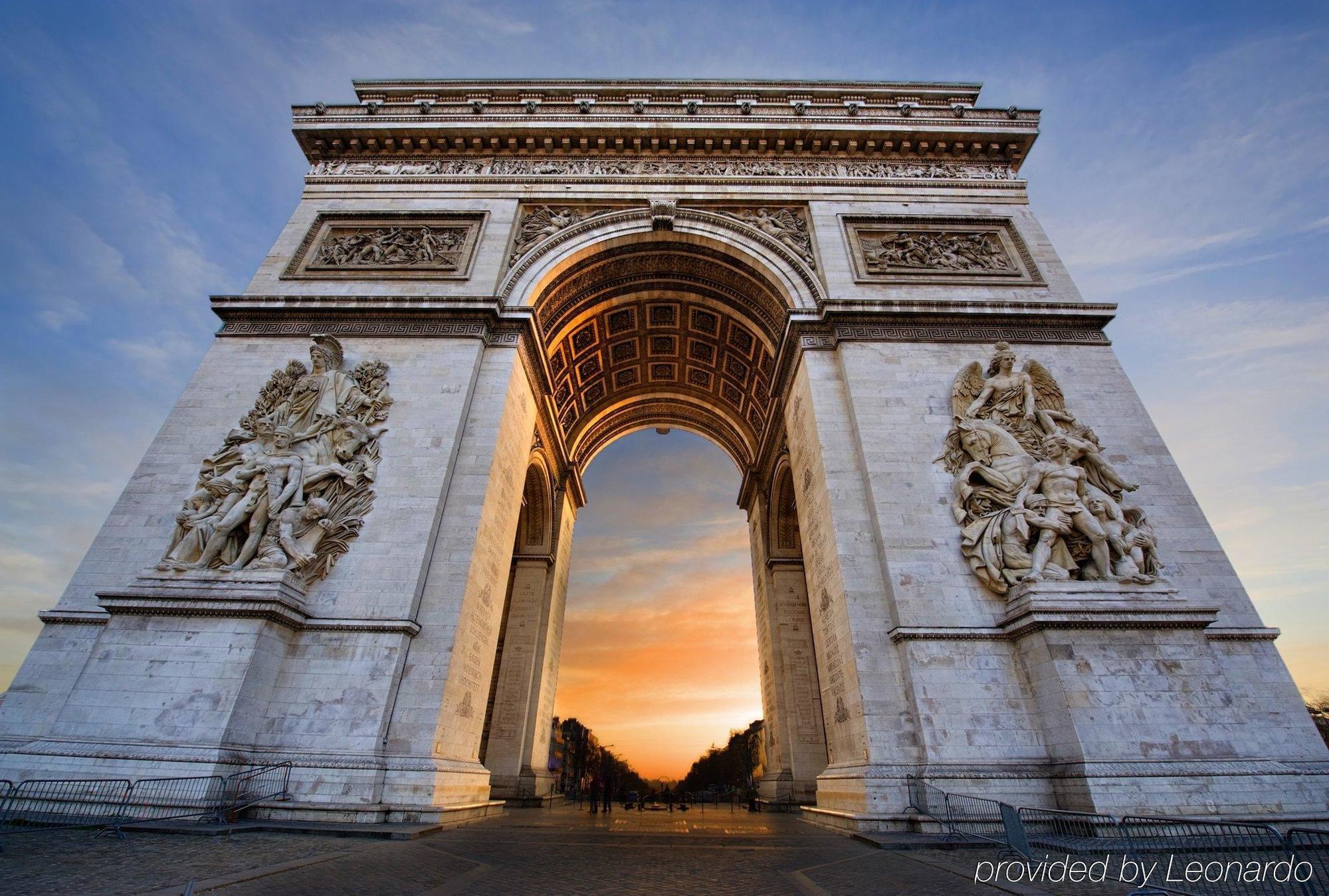 Hotel Des Grands Voyageurs Paris