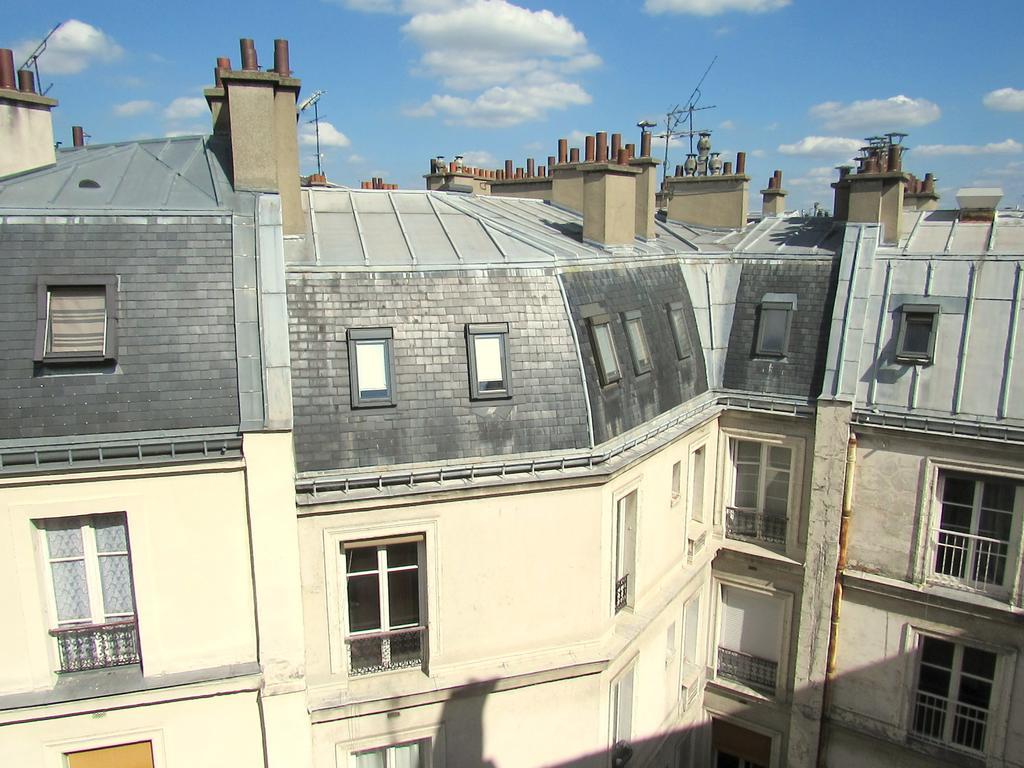 Du Square D'anvers 2*