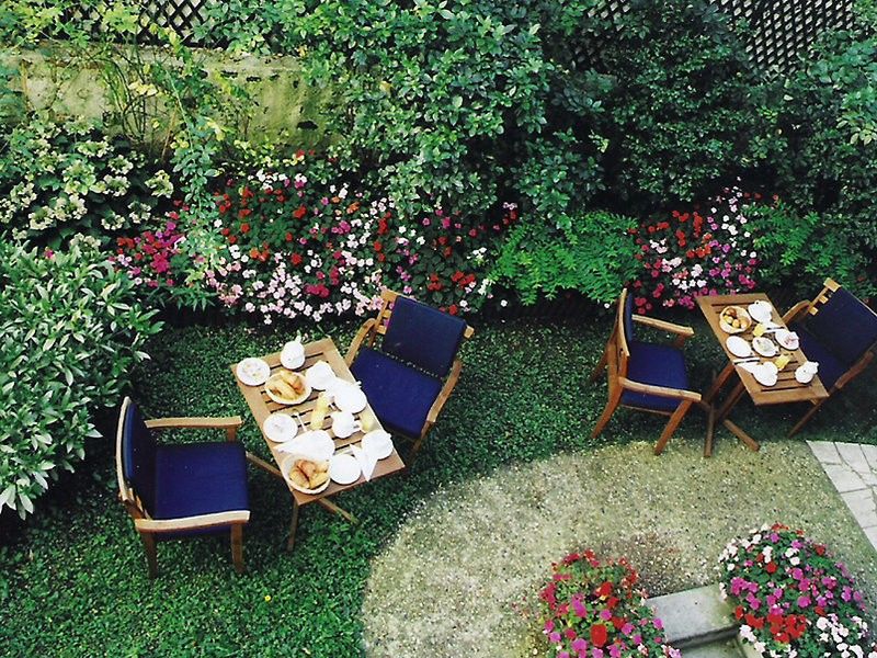 Jardin De Villiers Paris