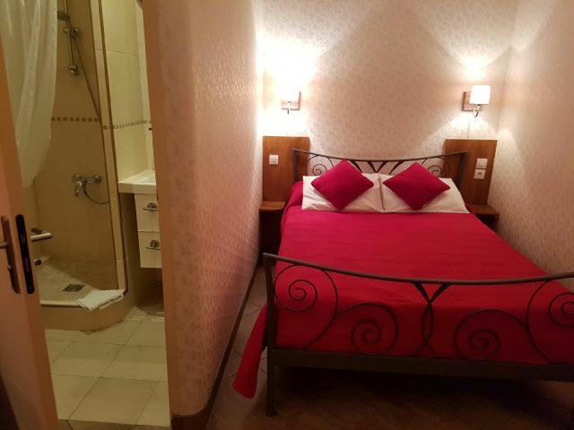 Hotel Les Chansonniers 3*