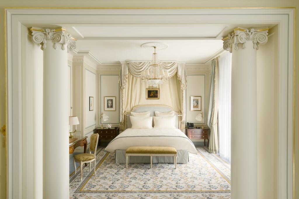 Ritz 5*