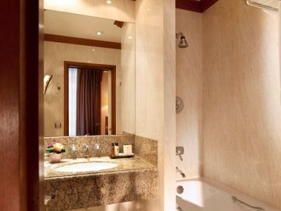 Horset Opera, Best Western Premier Collection Hotel
