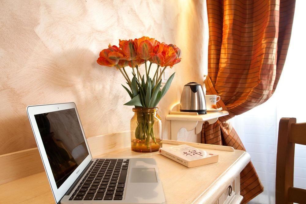 Saint Paul Le Marais Hotel 3*