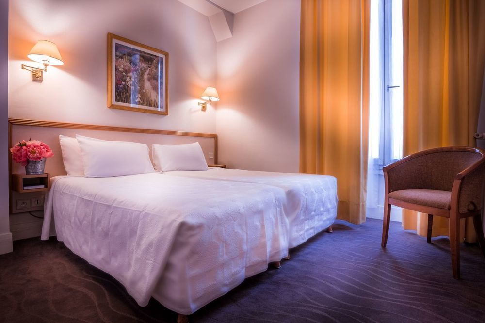 Royal Opéra 3* Paris