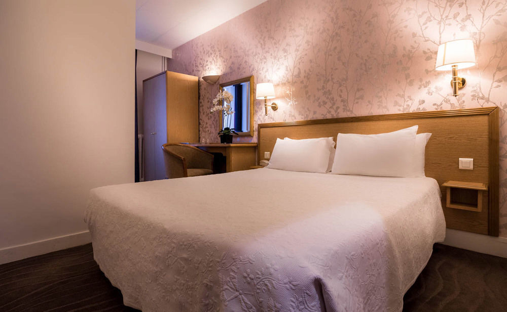 Royal Opéra Hotel Paris