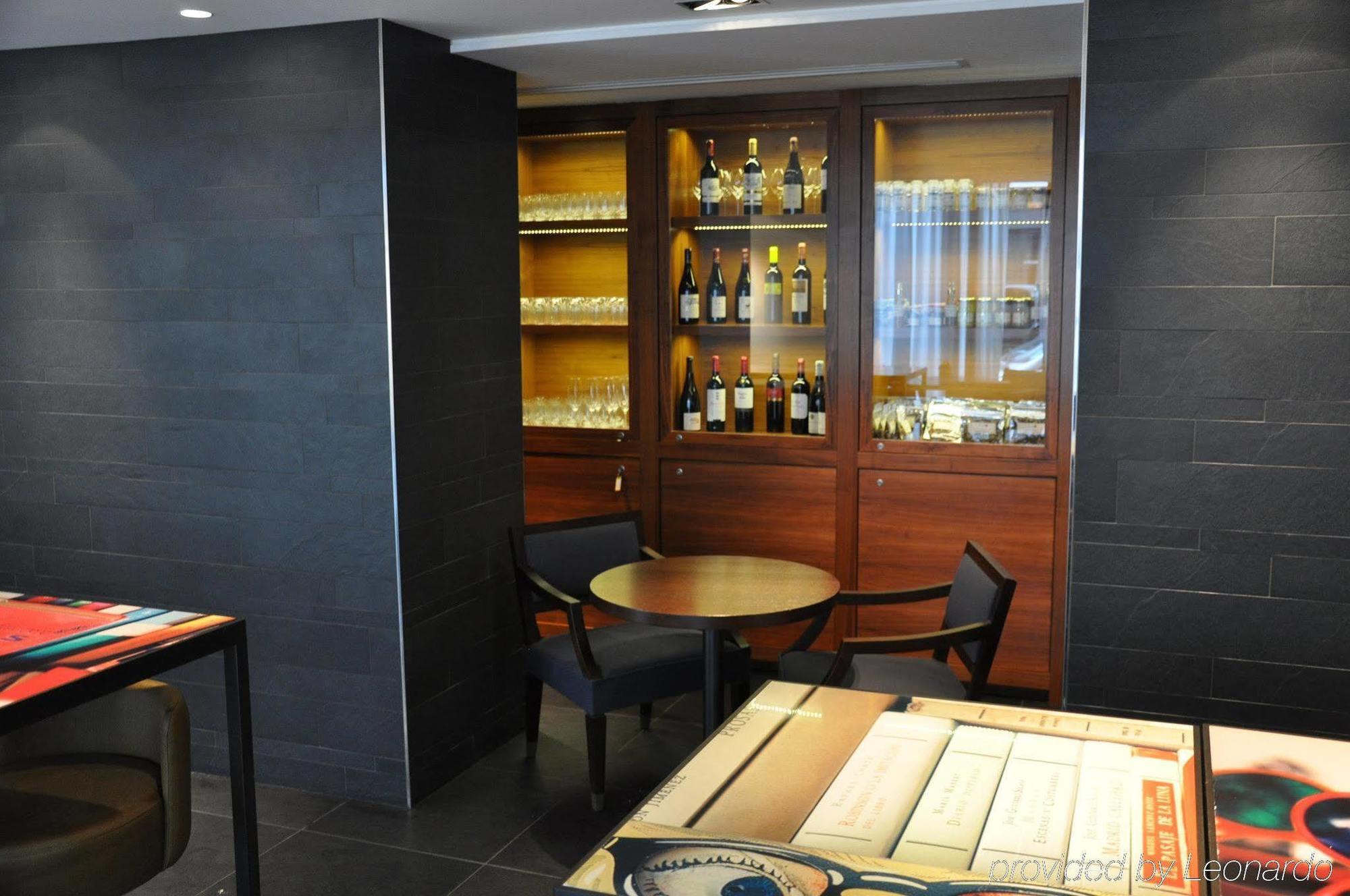 Beauchamps 4* Paris