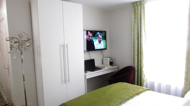 Hotel Résidence Champ De Mars 3*