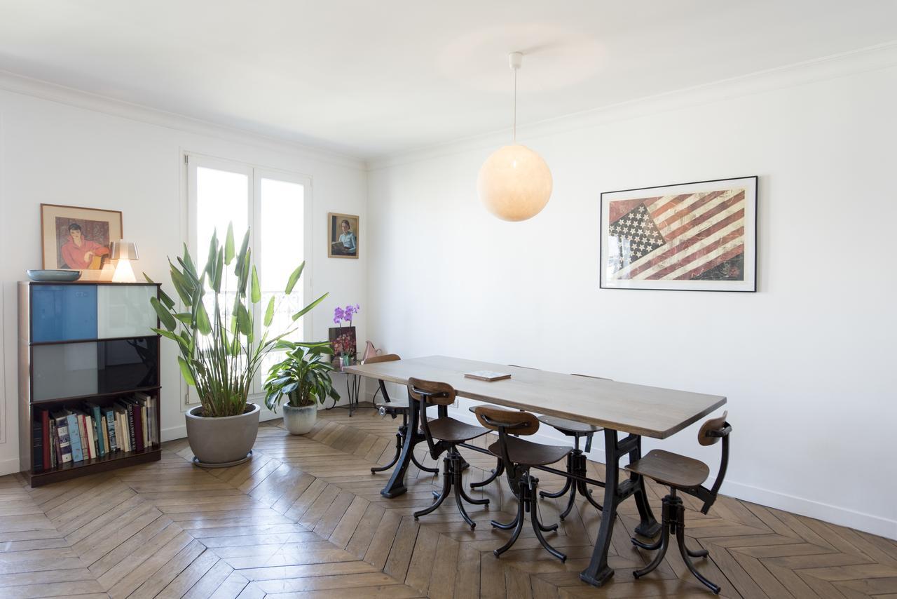 Appartement Veeve - Balcony Over The Tree-lined Boulevard *