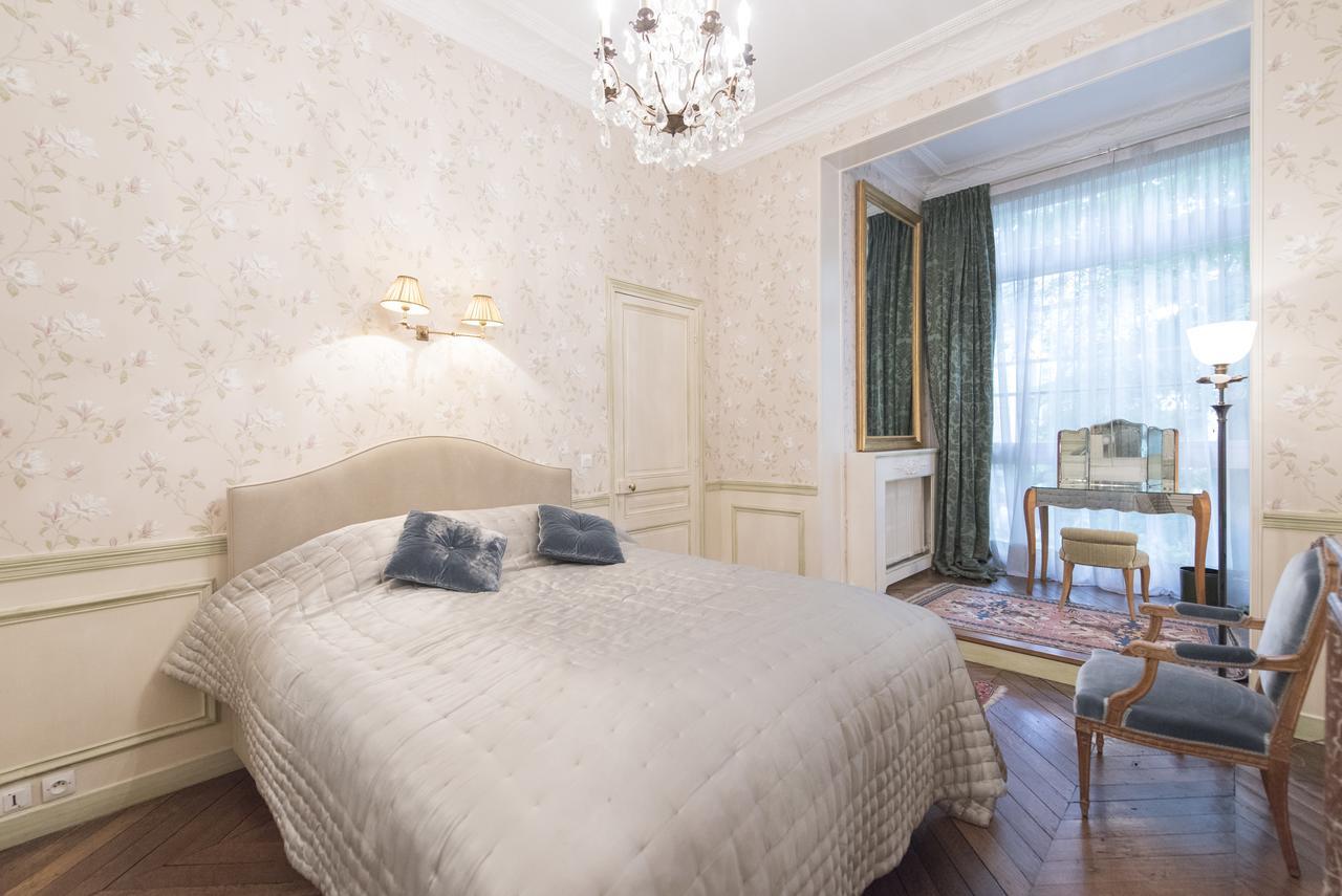 Veeve - Antique Charm By Arc De Triomphe Apartamento