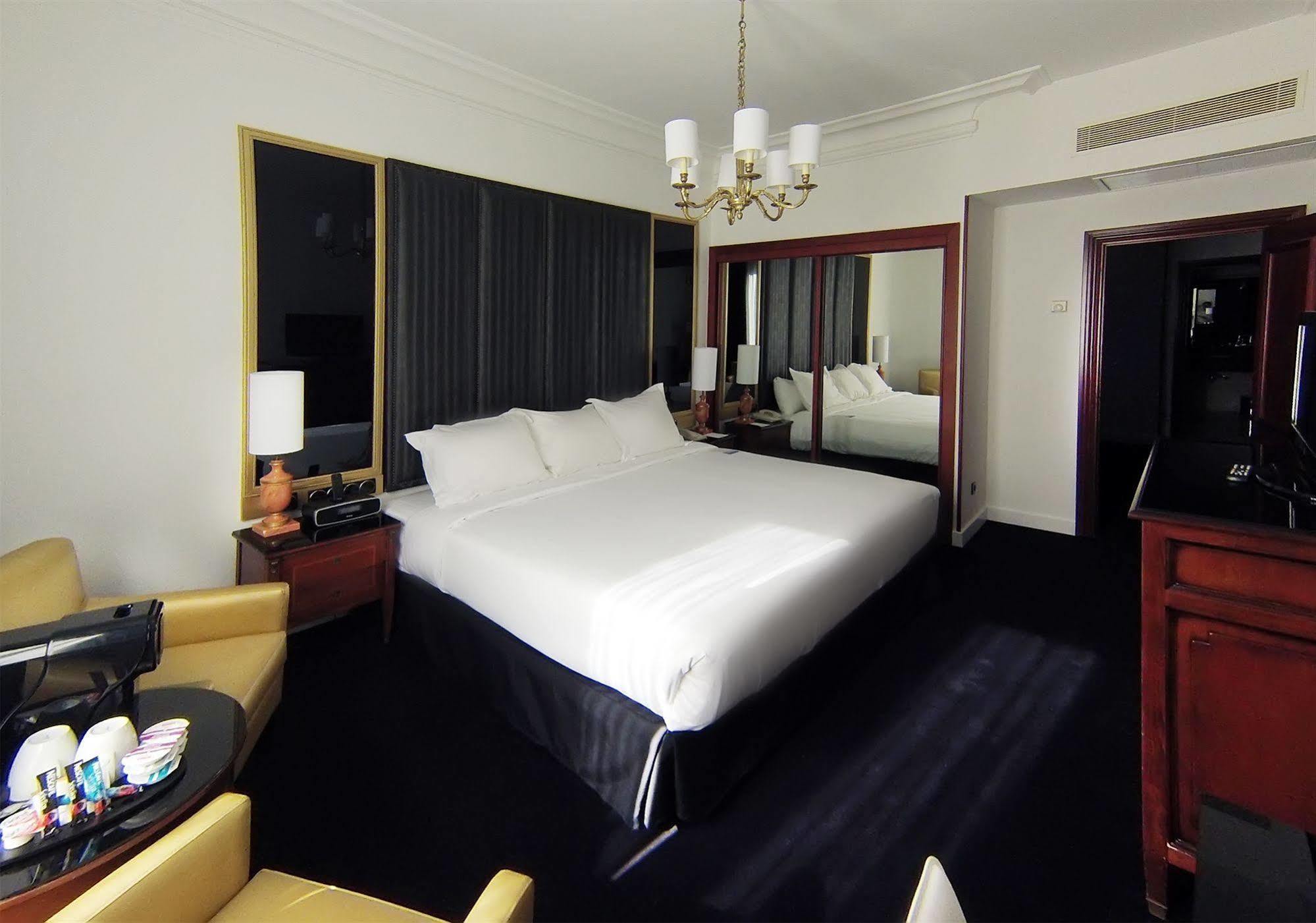 Melia Champs Elysees