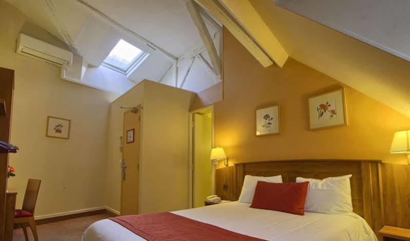 Hotel Timhotel Le Louvre 3*