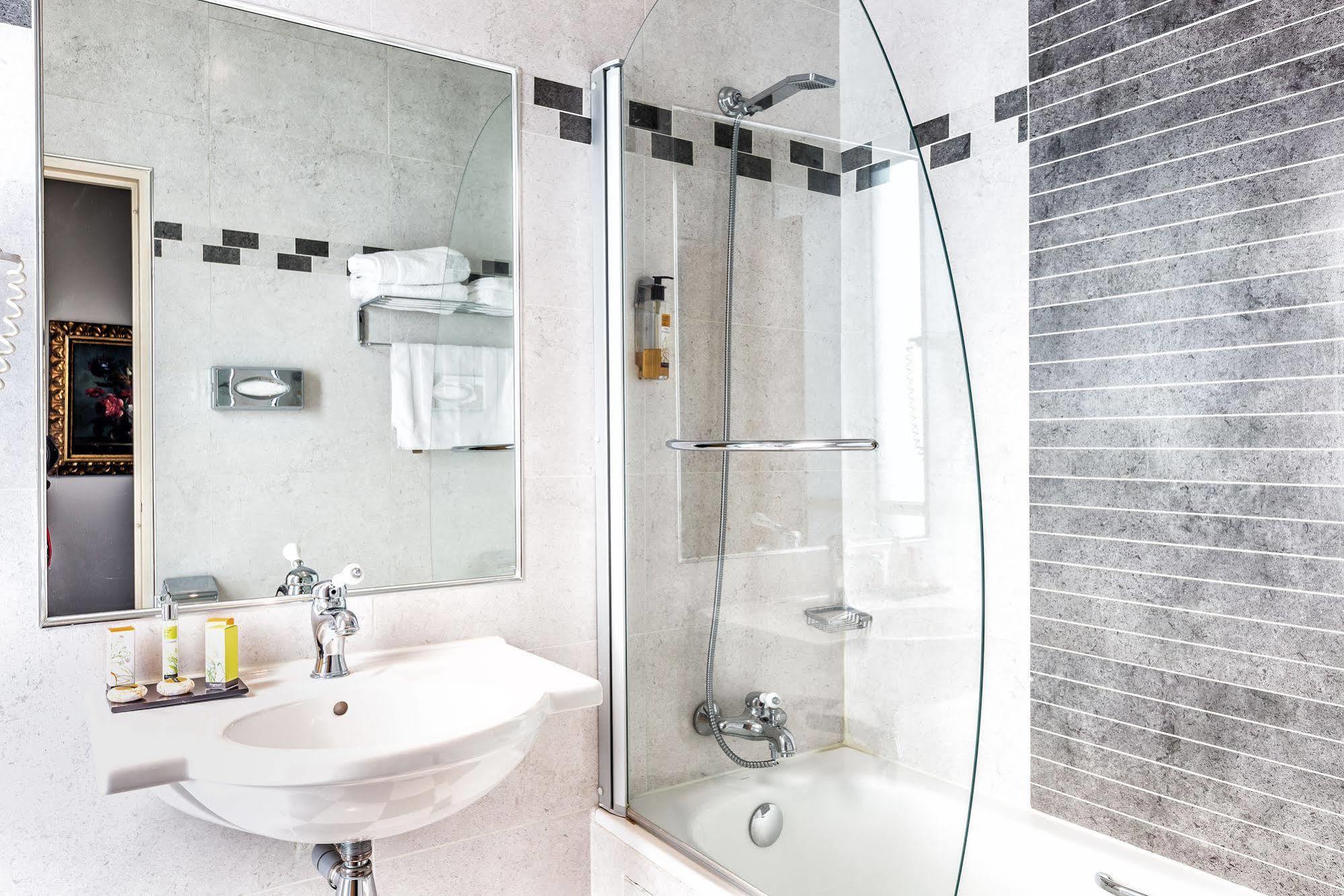 Hotel Regence Paris