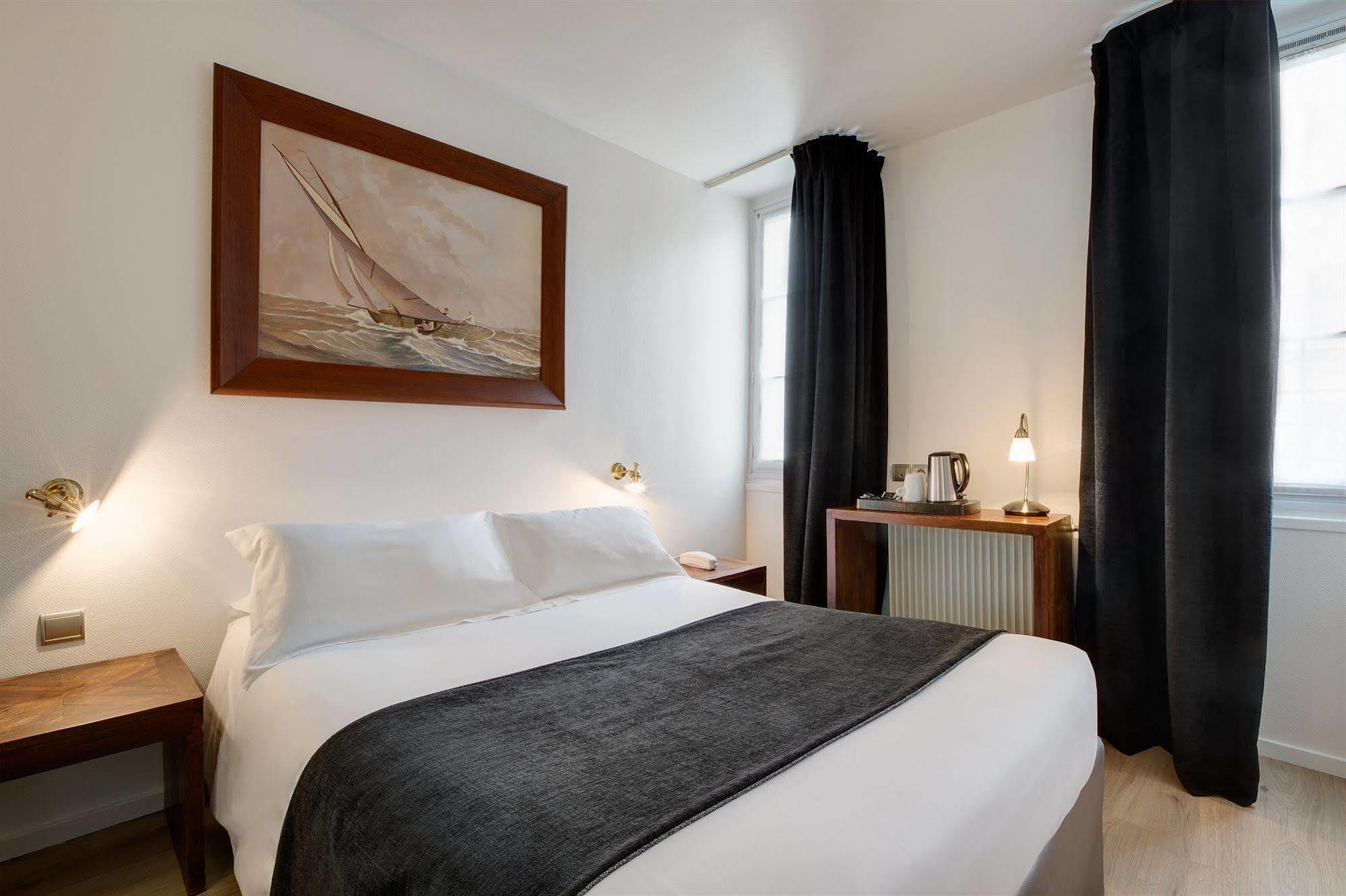 Hotel Monsieur Helder Paris
