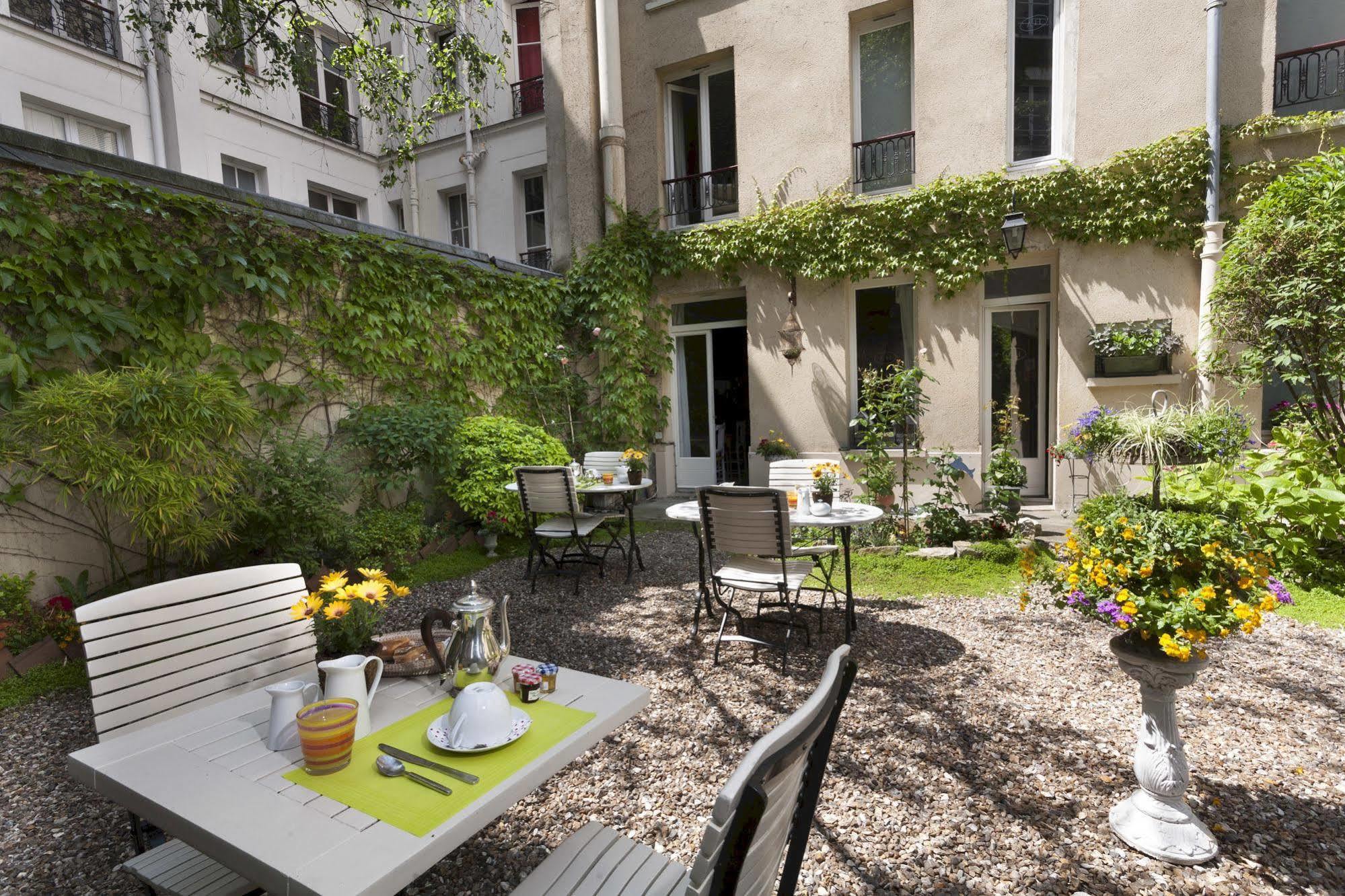 De L'avre Hotel 3*