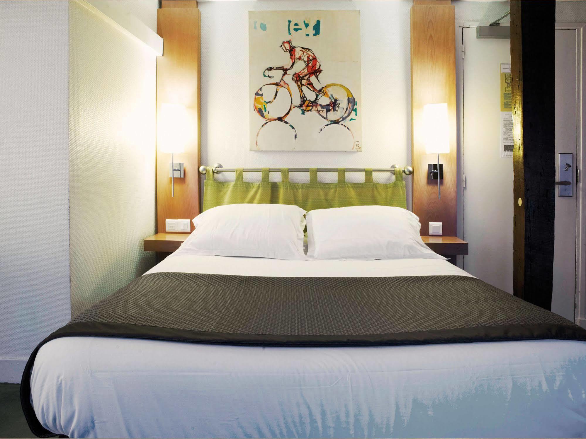 New Opéra 4* Paris
